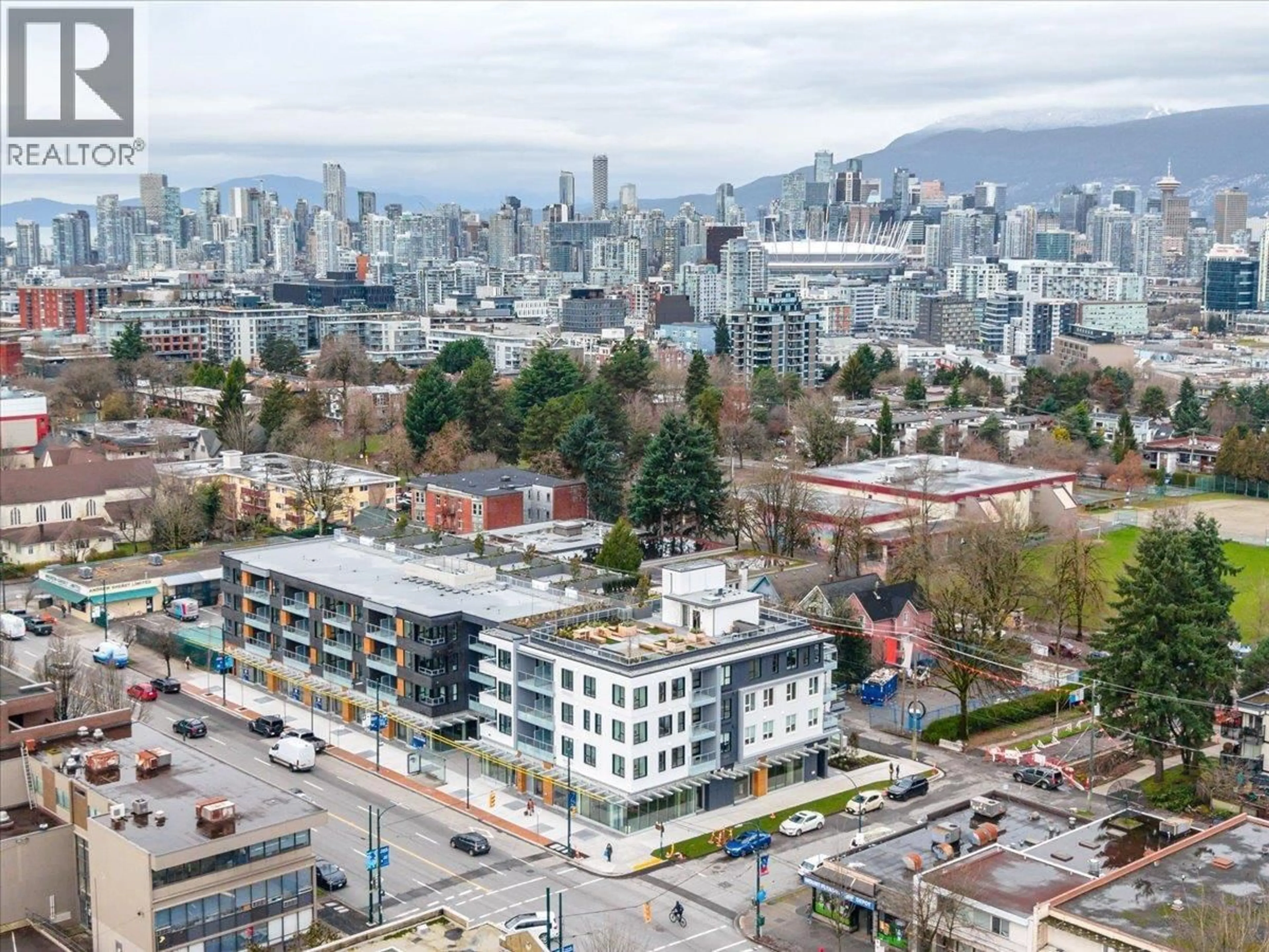 A pic from outside/outdoor area/front of a property/back of a property/a pic from drone, city buildings view from balcony for 513 - 2471 ST GEORGE STREET, Vancouver British Columbia V5T0L9