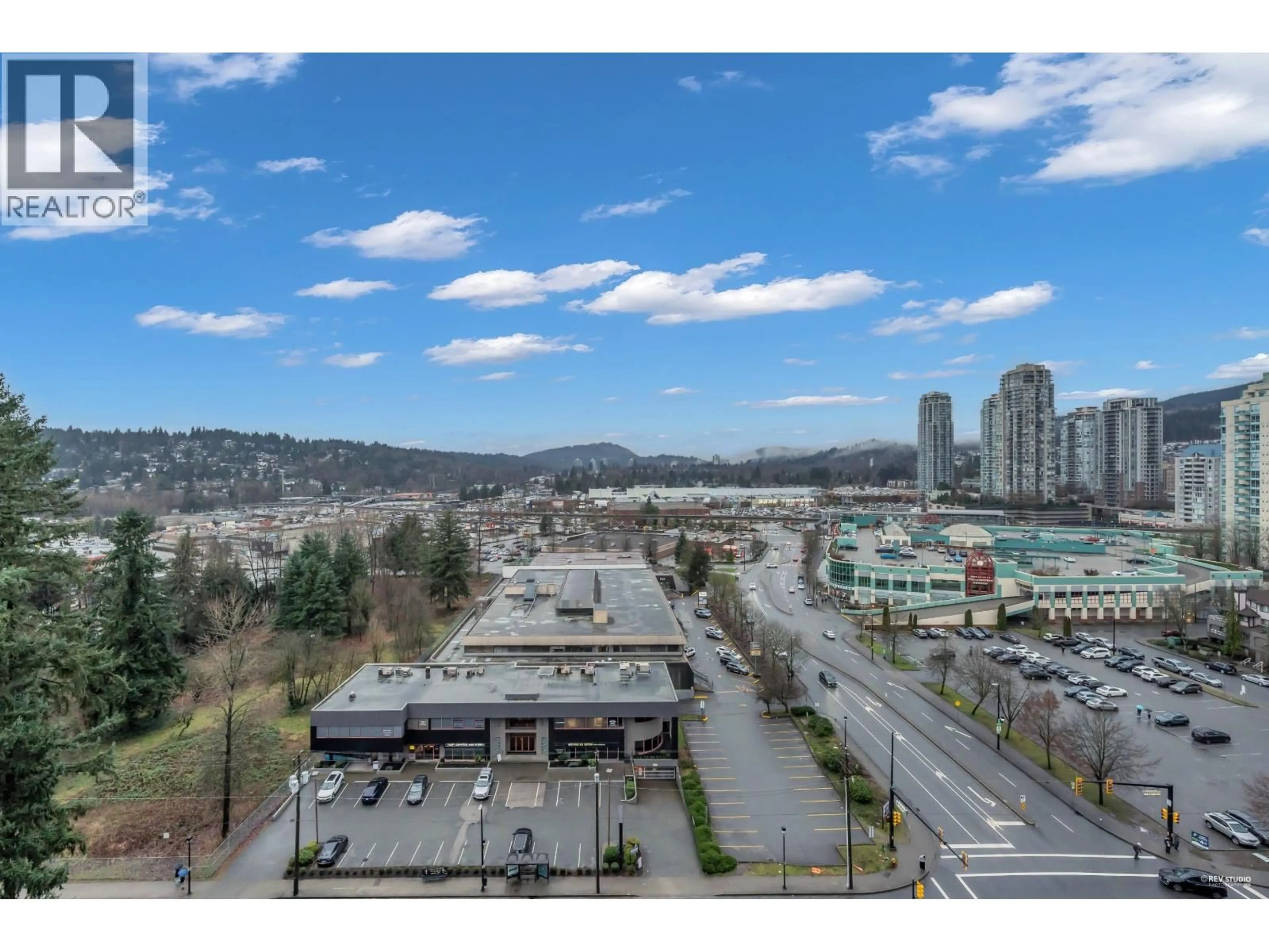 A pic from outside/outdoor area/front of a property/back of a property/a pic from drone, unknown for 1707 - 3080 LINCOLN AVENUE, Coquitlam British Columbia V3B0L9