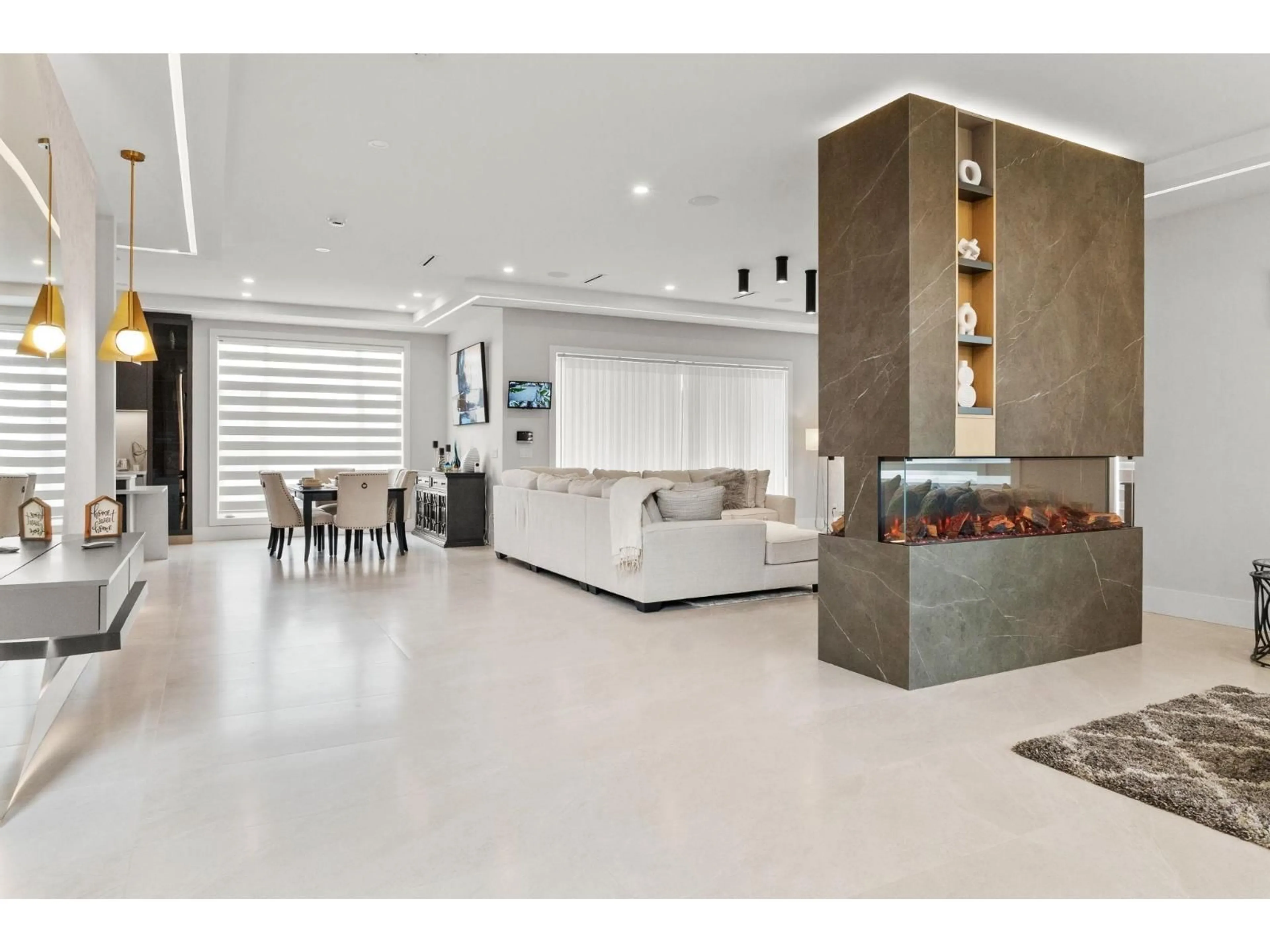 Unknown for 7814 167A STREET, Surrey British Columbia V4N0L9