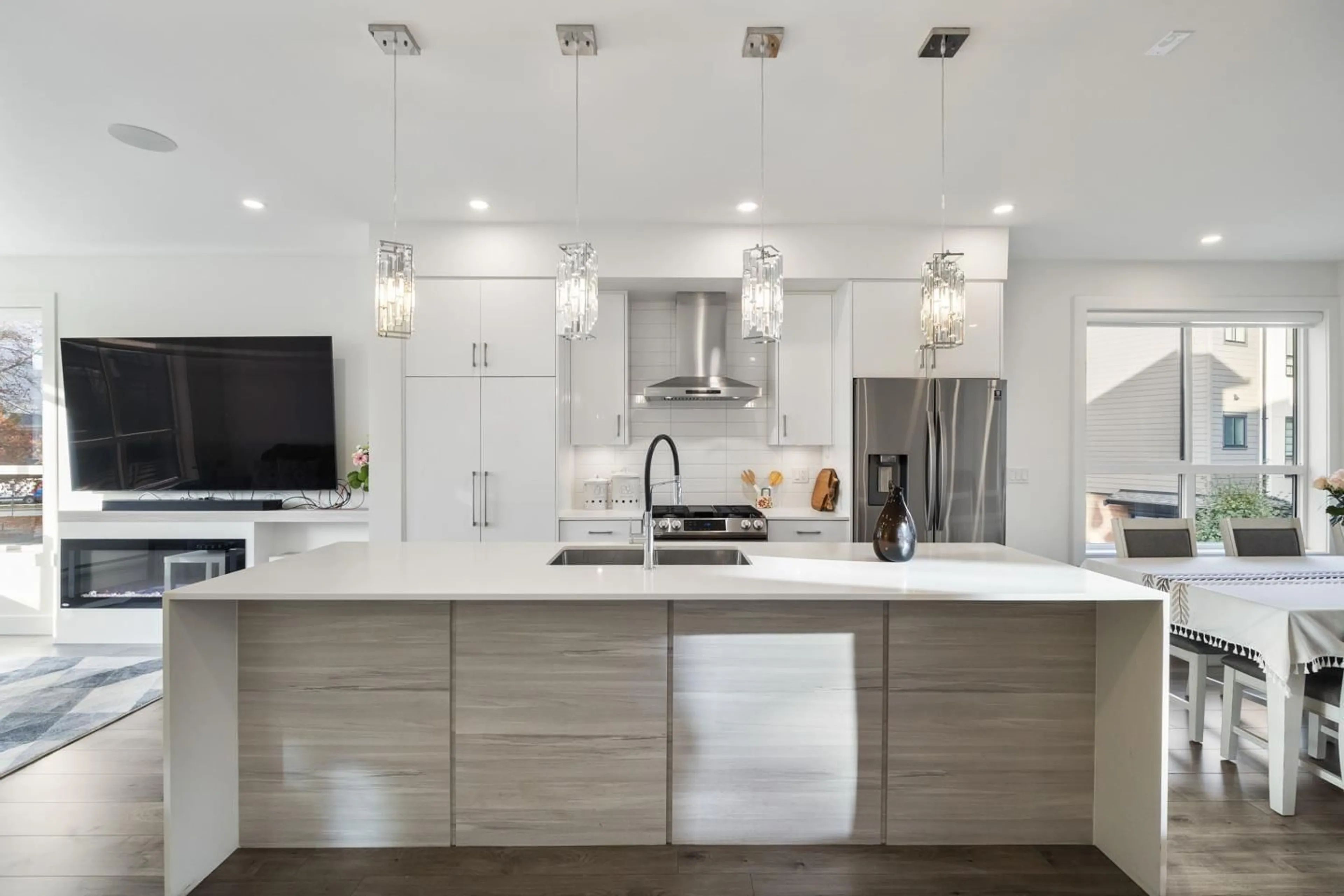 Contemporary kitchen, unknown for 41 - 7177 194A STREET, Surrey British Columbia V4N1N3