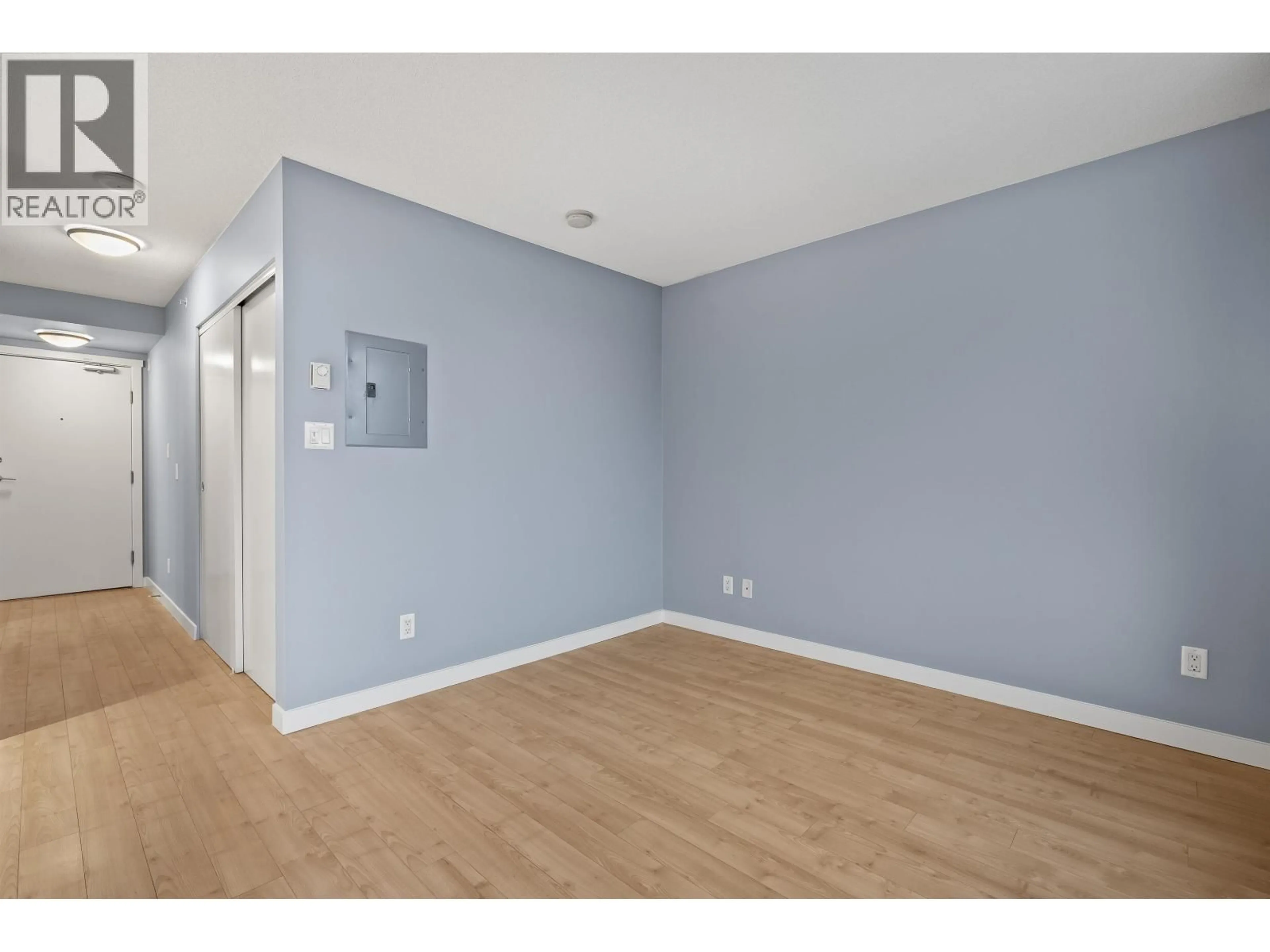 A pic of a room for 512 - 445 2ND AVENUE, Vancouver British Columbia V5Y0E8