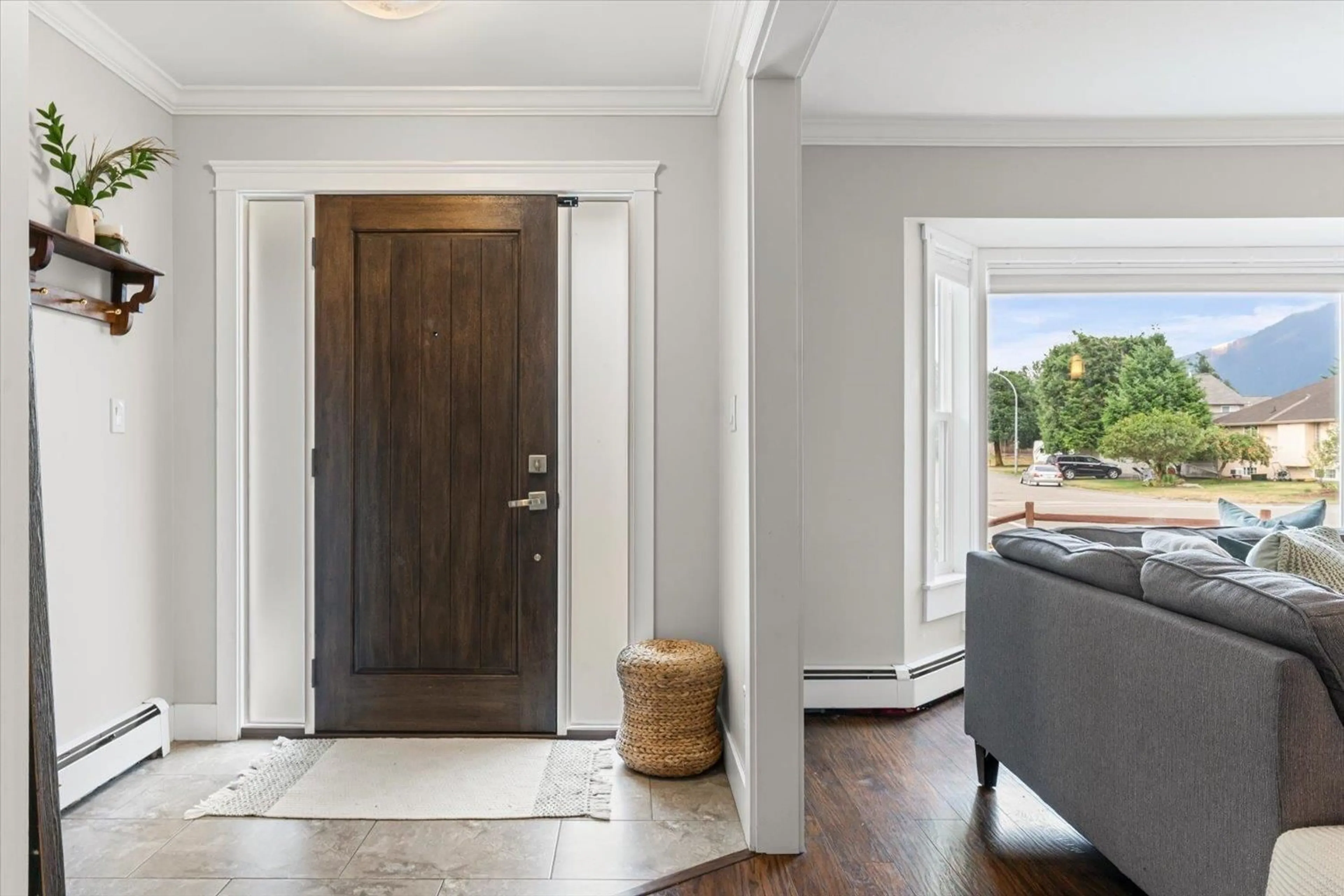 Indoor entryway for 5855 CARTER ROAD, Chilliwack British Columbia V2R3K1