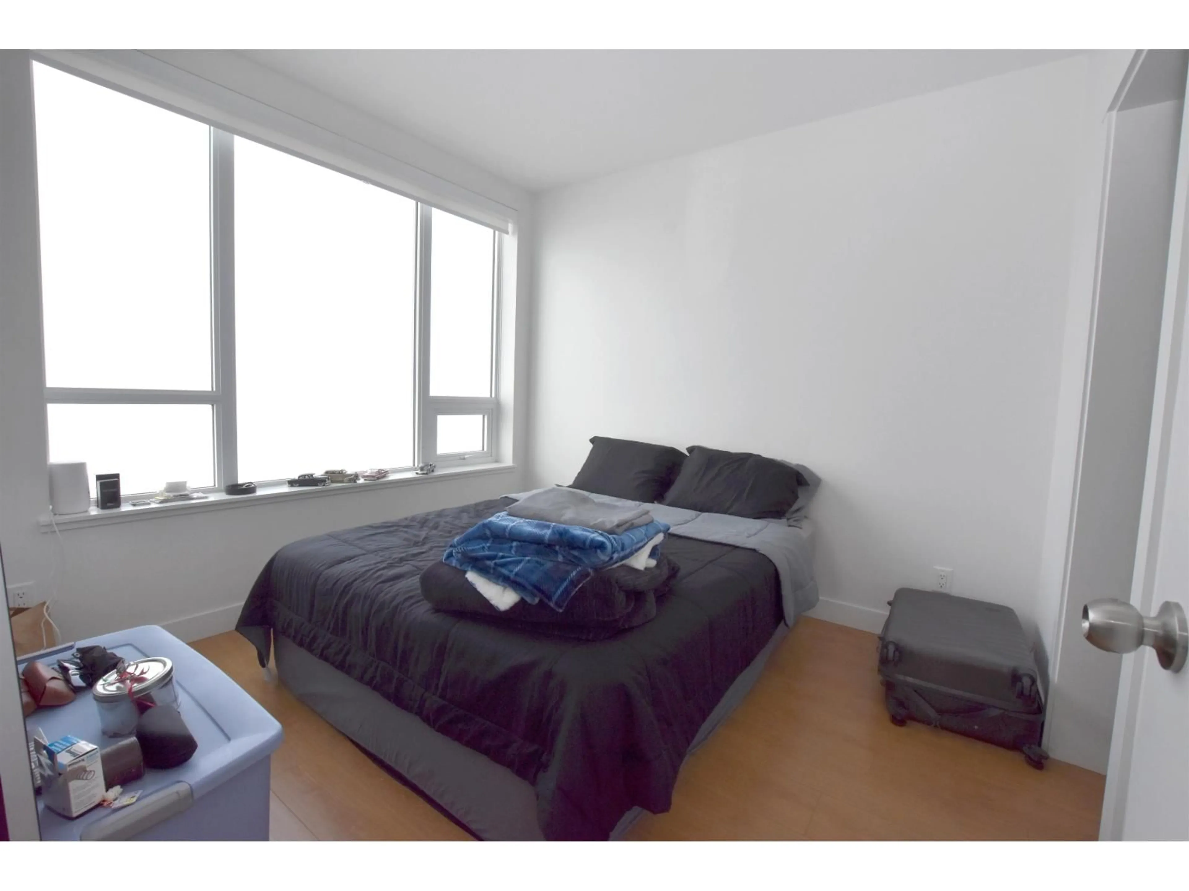 Bedroom with bed, unknown for 2407 - 13359 OLD YALE ROAD, Surrey British Columbia V3T0S4