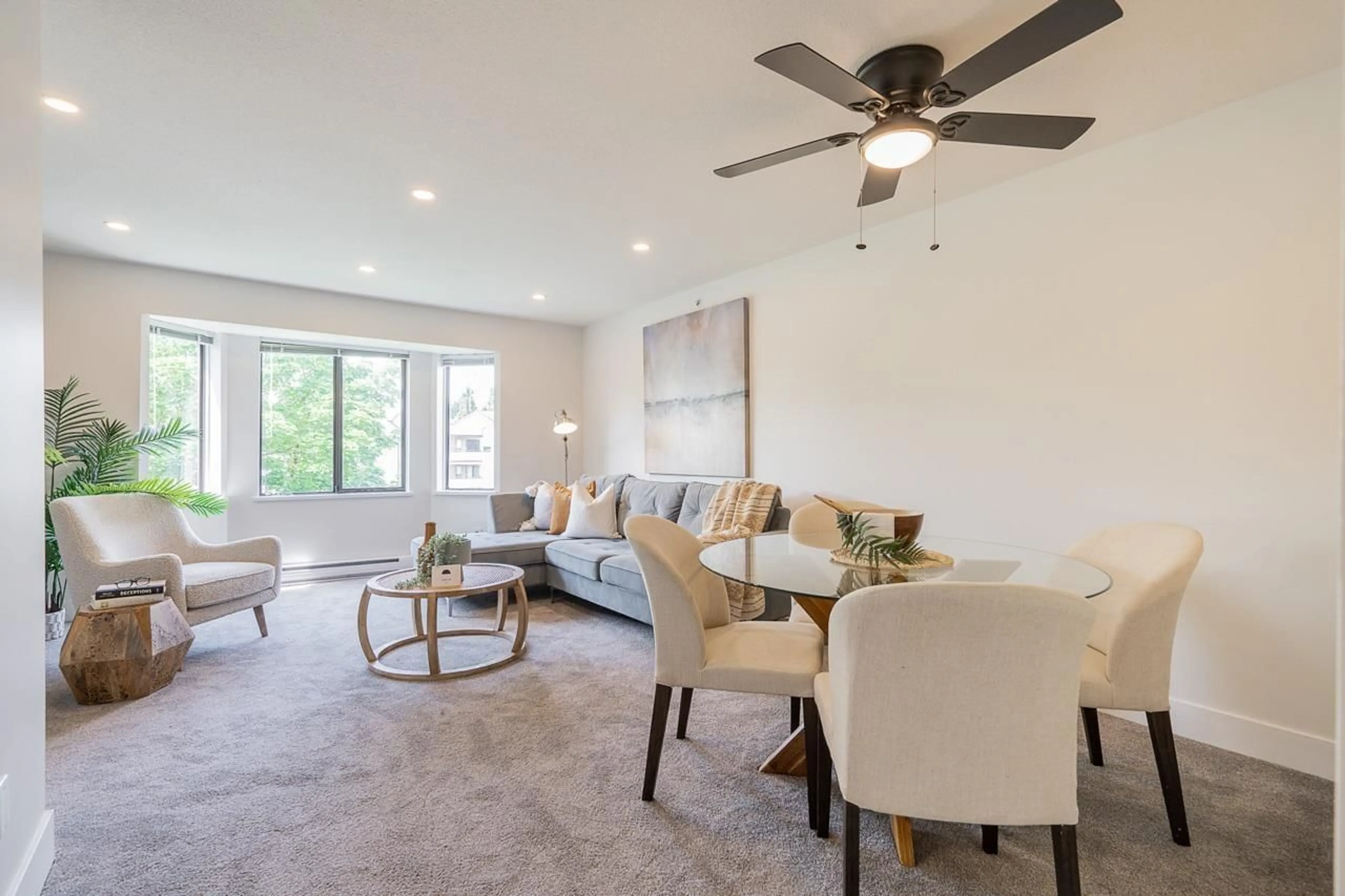 Living room with furniture, unknown for 316 - 20454 53 AVENUE, Langley British Columbia V3A7S1