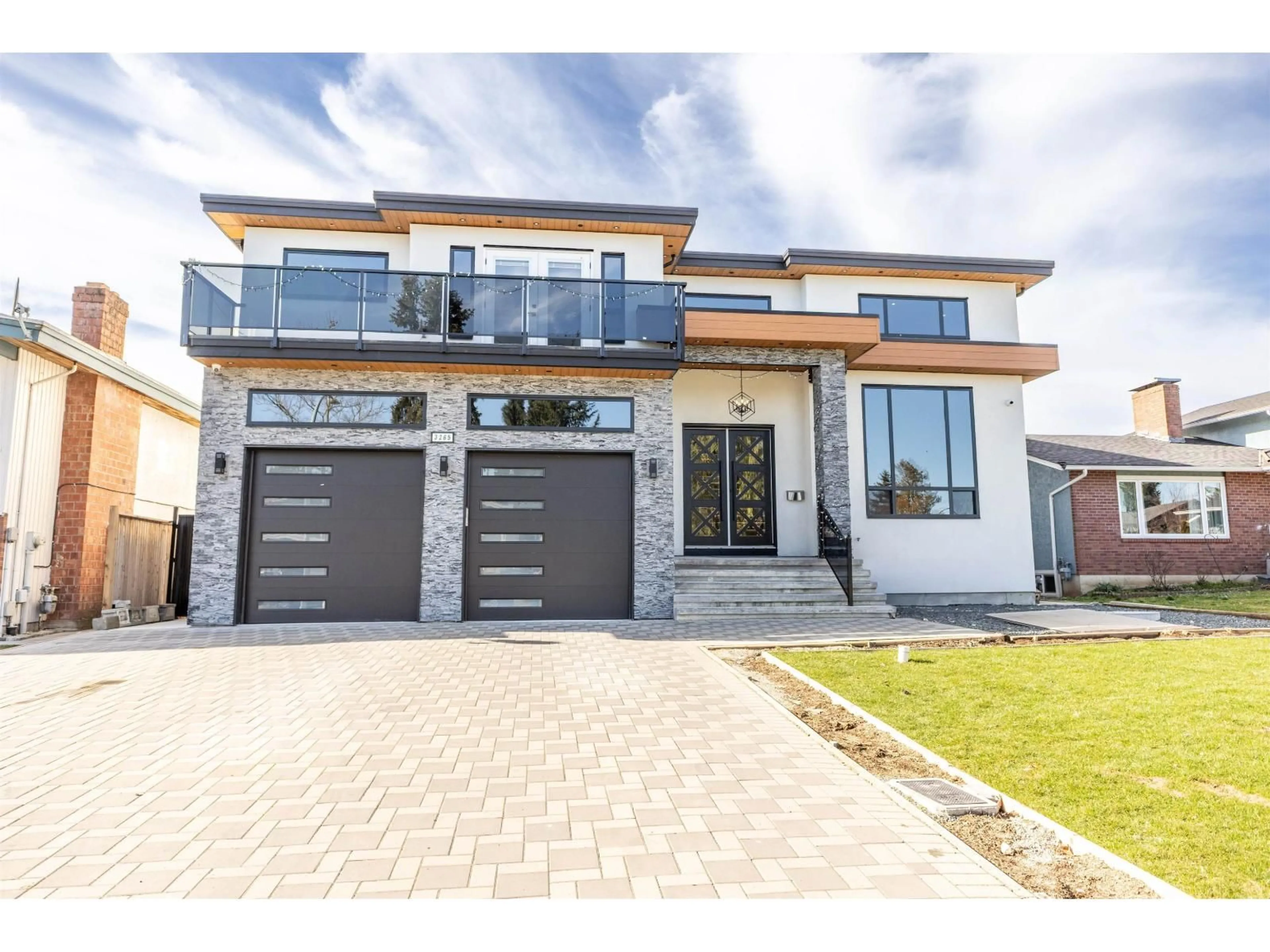 Home with brick exterior material, street for 3265 SATURNA CRESCENT, Abbotsford British Columbia V2T4R9