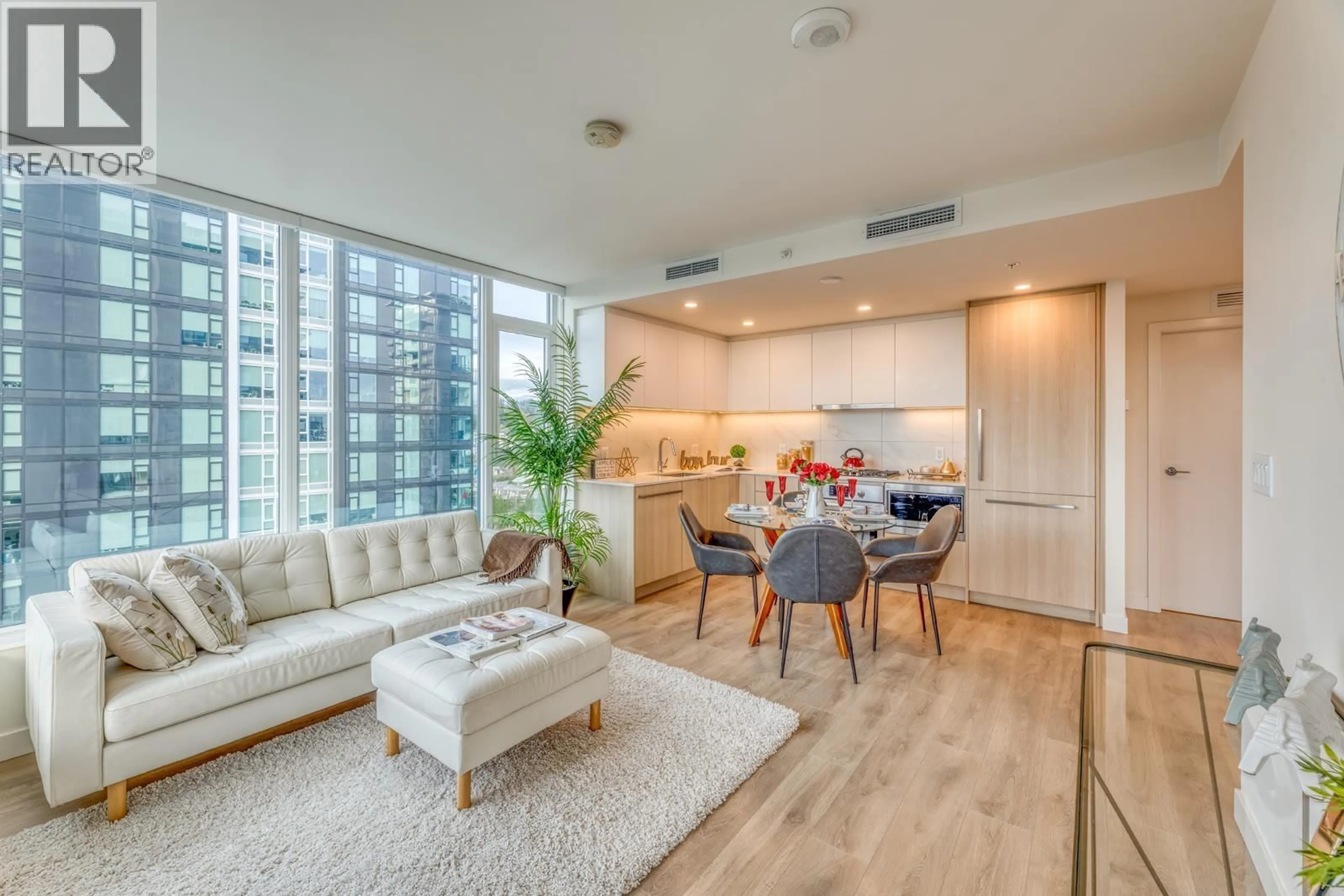 Living room with furniture, unknown for 2104 - 308 ALDERSON AVENUE, Coquitlam British Columbia V3K0J2