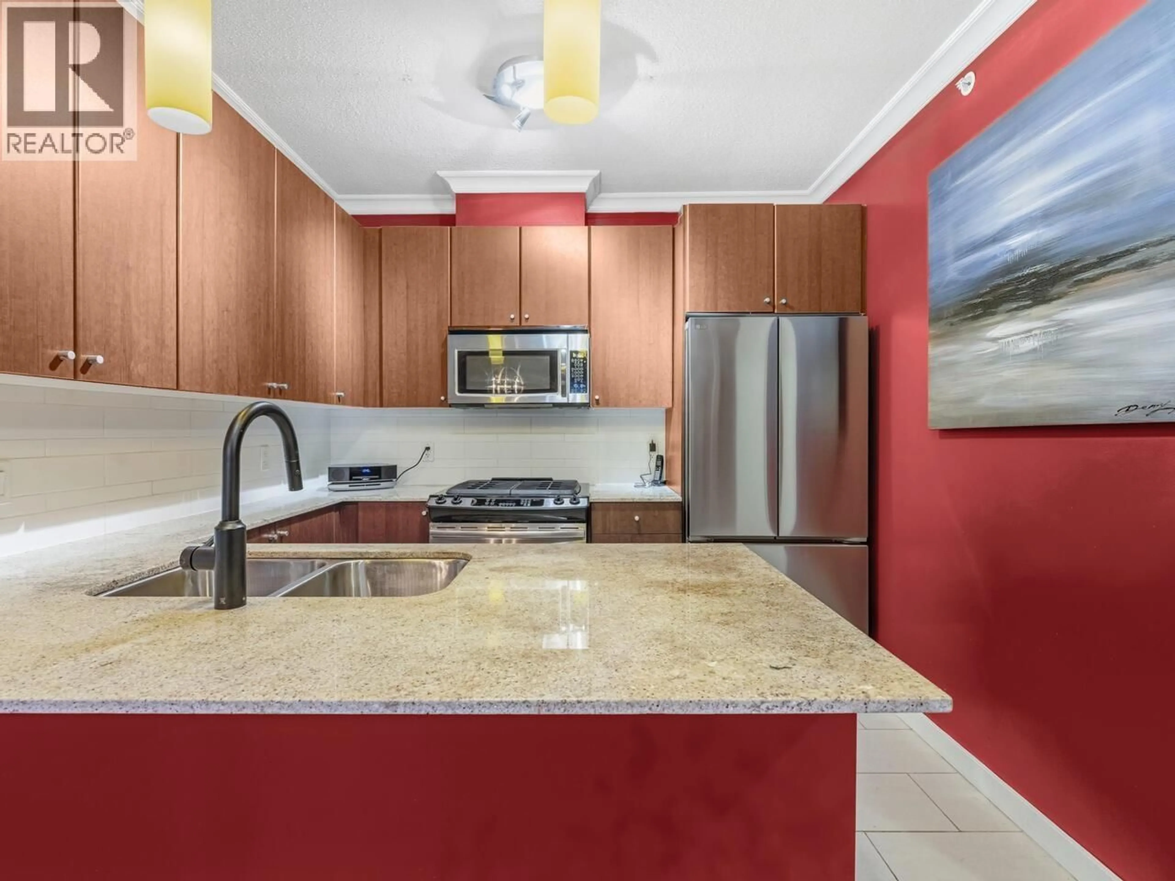 Standard kitchen, ceramic/tile floor for 403 - 280 ROSS DRIVE, New Westminster British Columbia V3L0C2