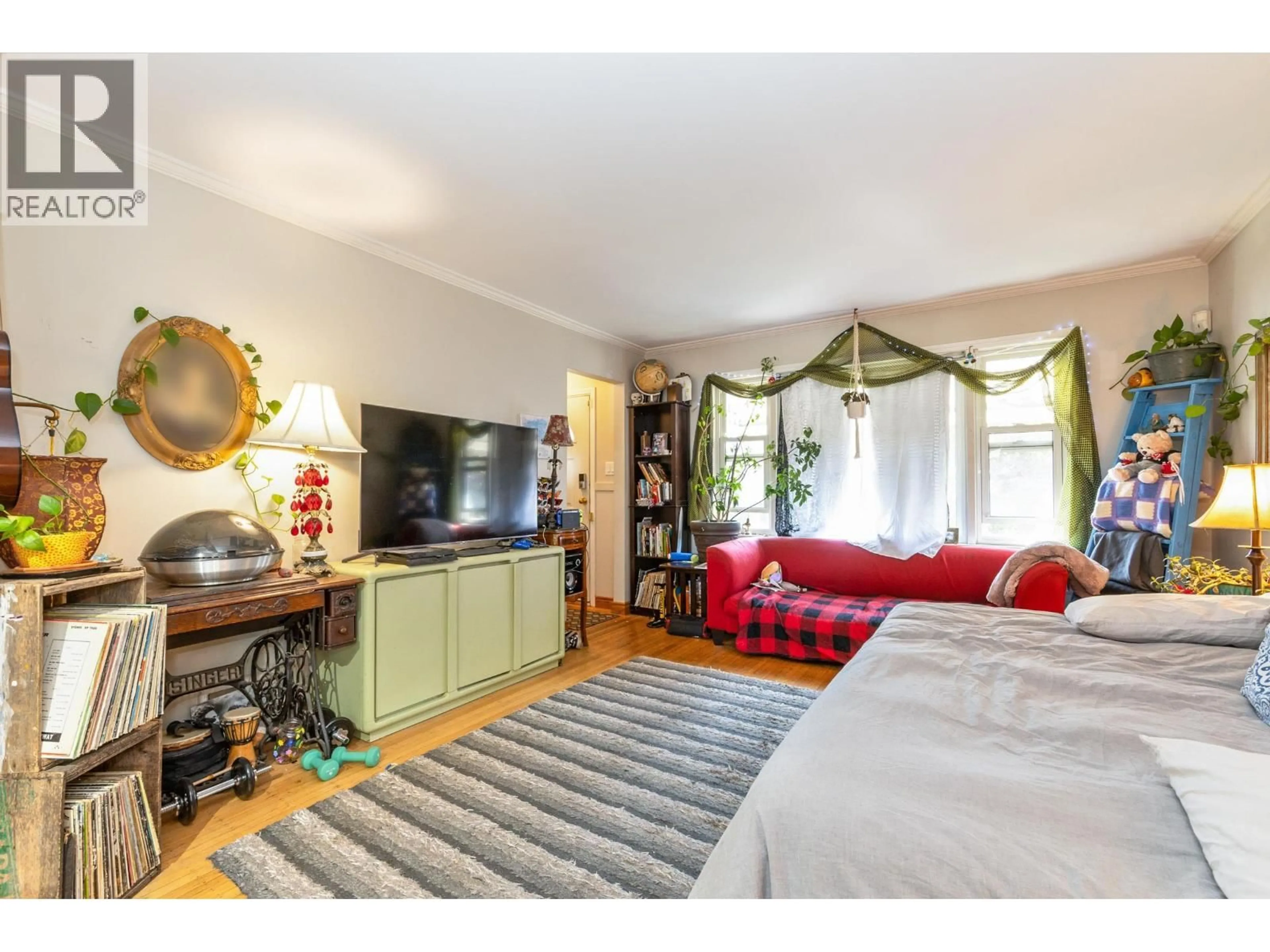 Unknown for 1341 29TH AVENUE, Vancouver British Columbia V5V2T4