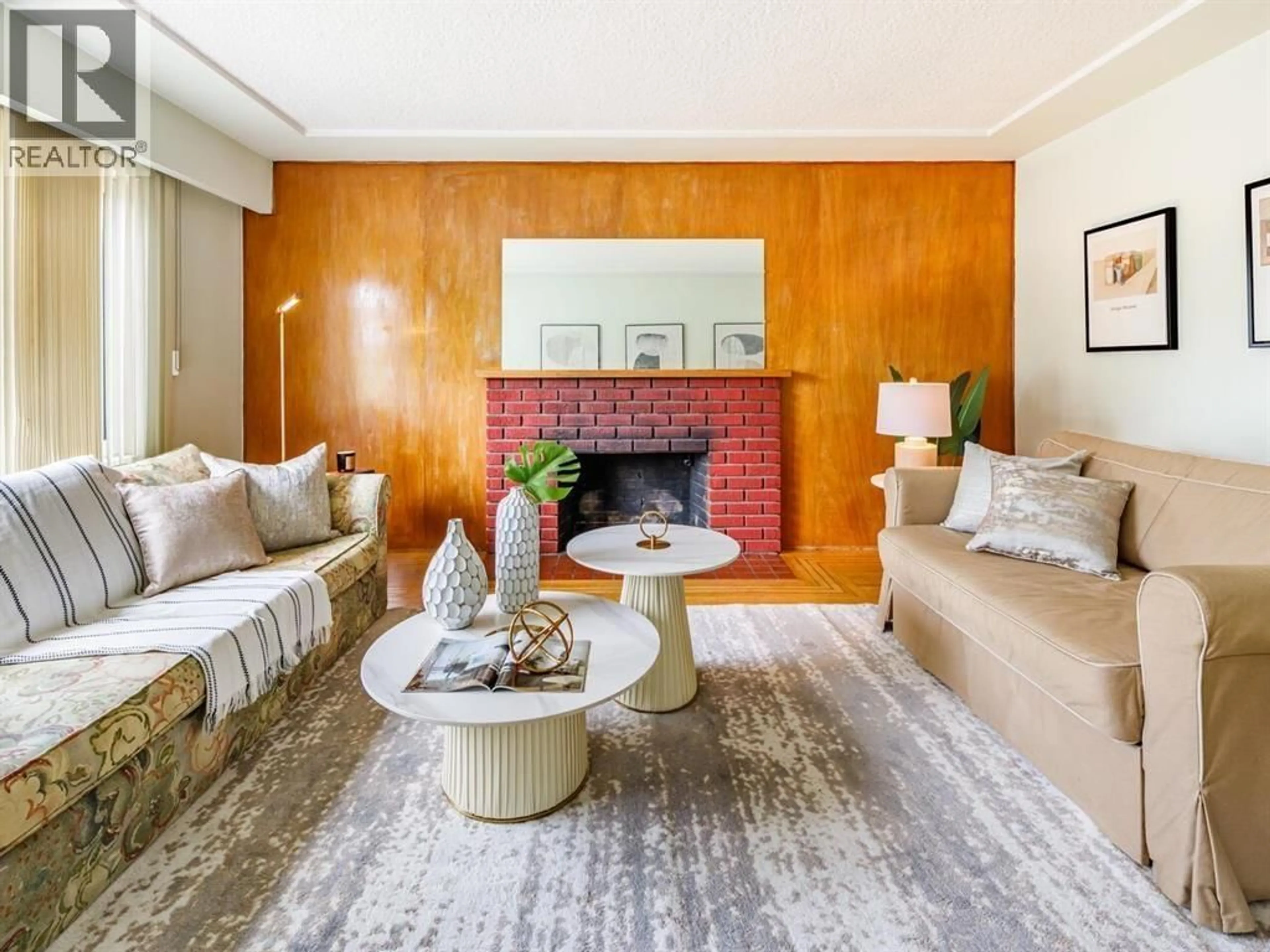 Living room with furniture, unknown for 3687 26TH AVENUE, Vancouver British Columbia V5R1M6