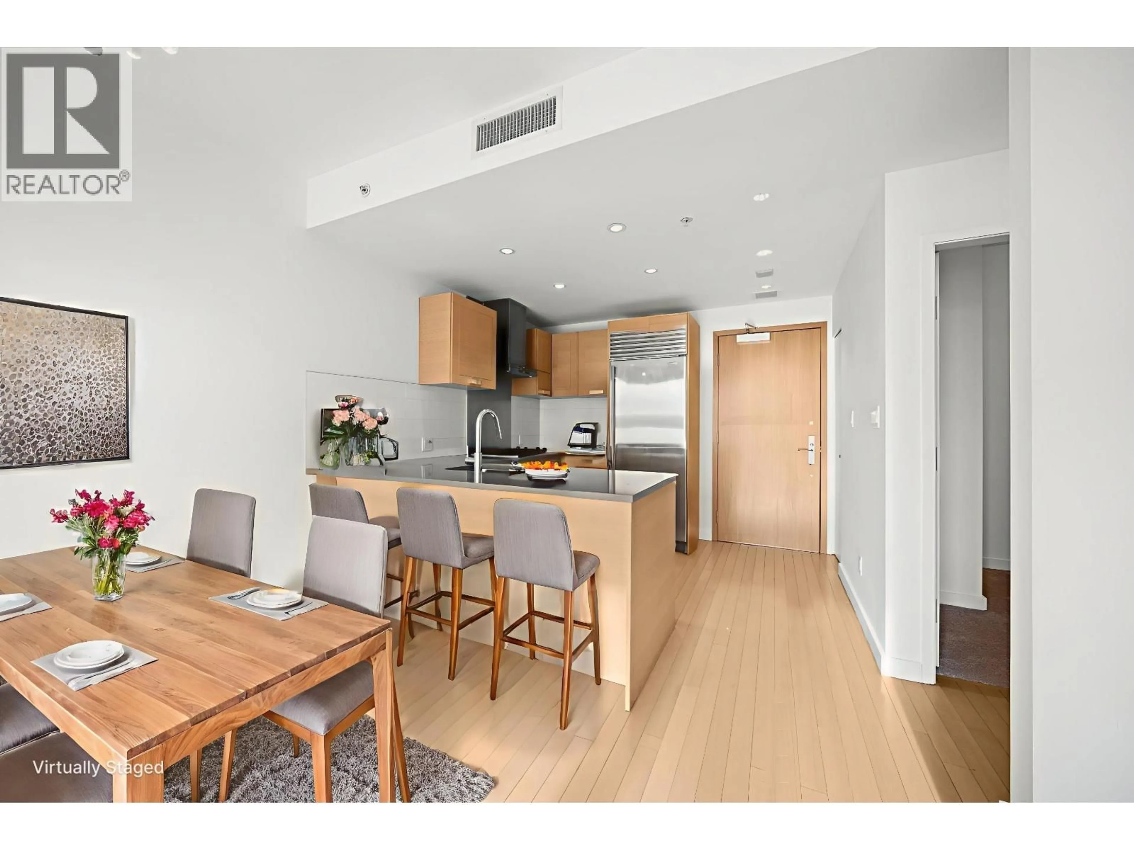 Unknown for 725 - 8080 CAMBIE ROAD, Richmond British Columbia V6X0C1