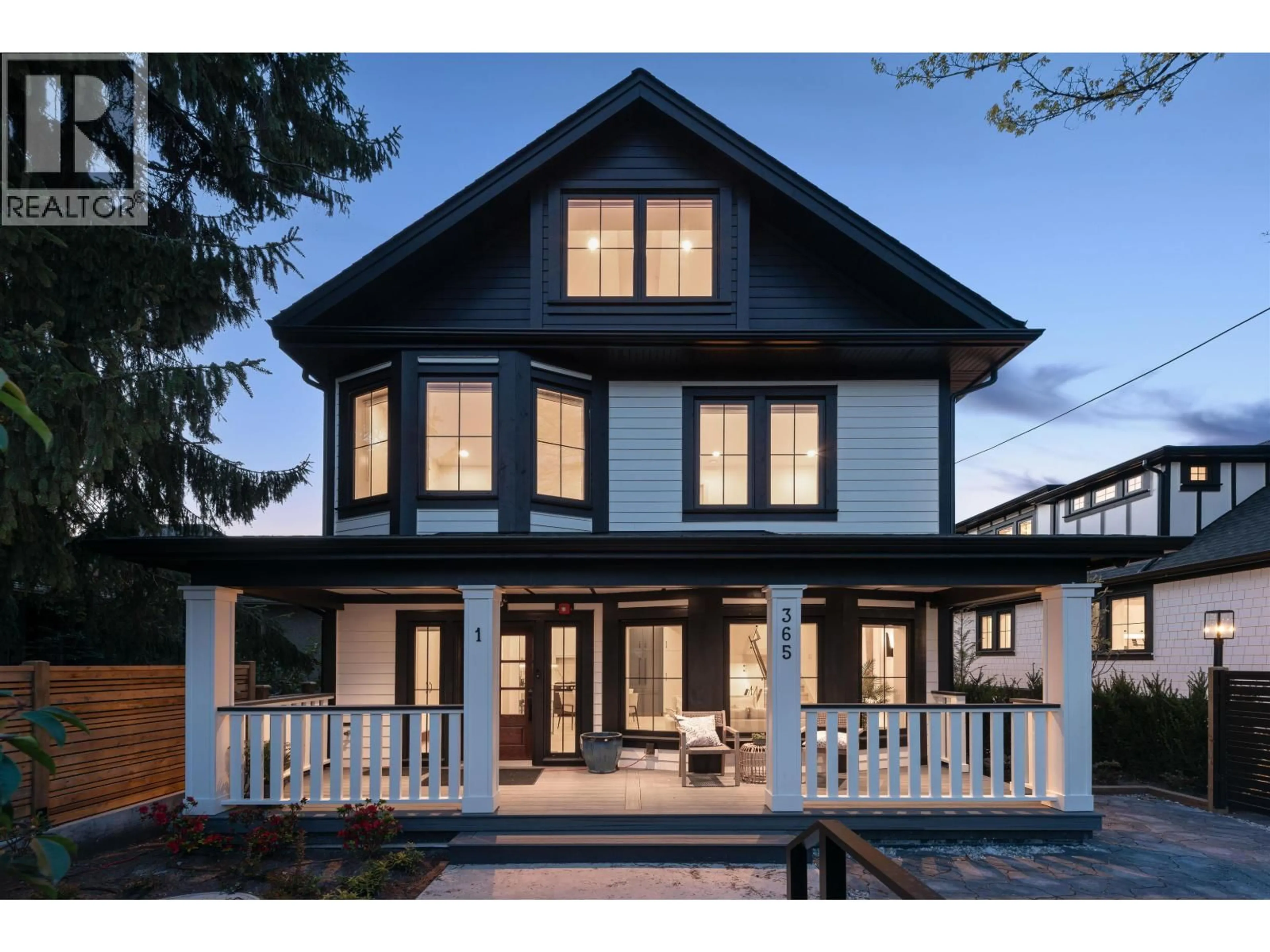 Home with vinyl exterior material, street for 1 - 365 33RD AVENUE, Vancouver British Columbia V5V2Z8