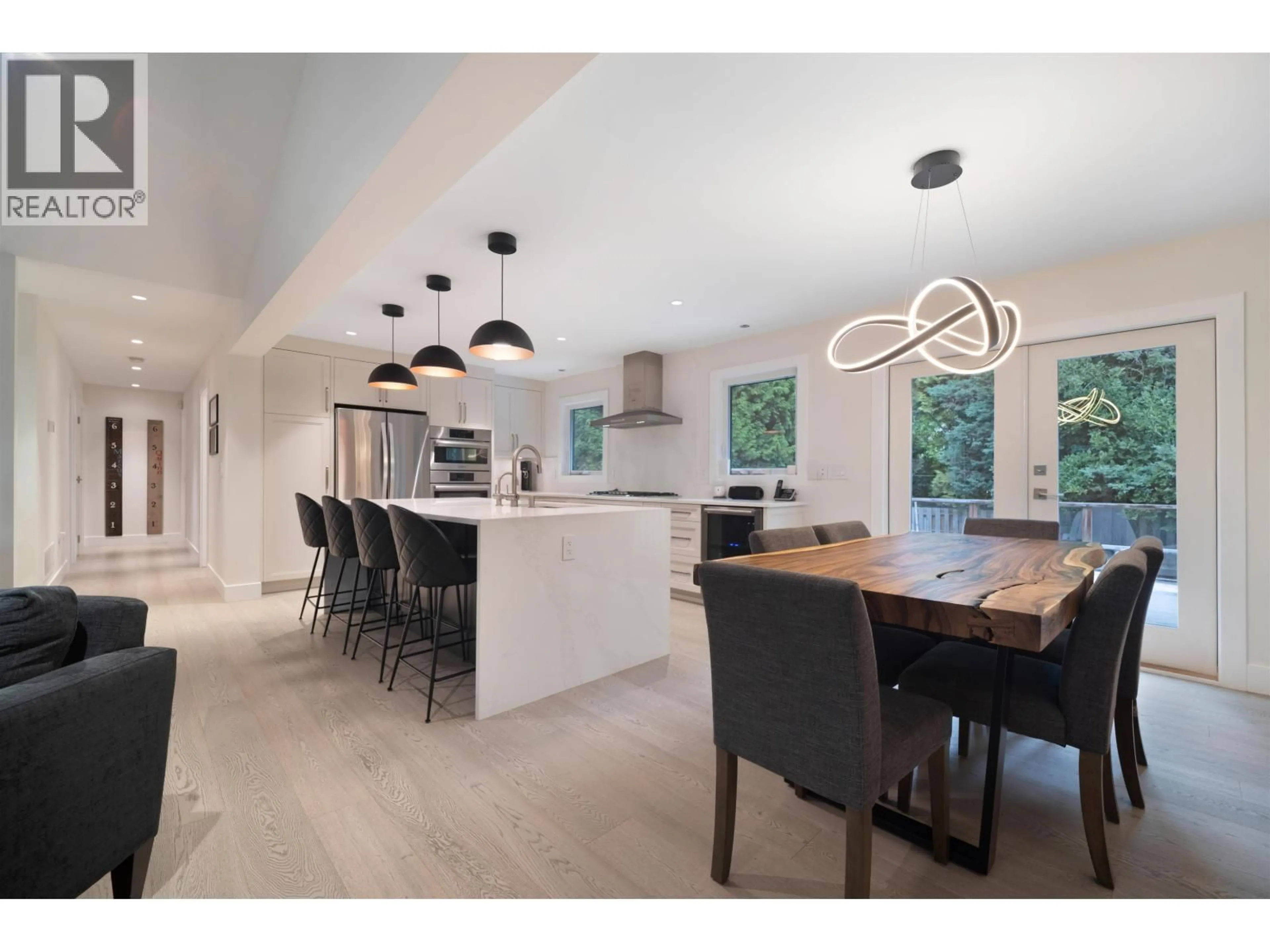 Open concept kitchen, unknown for 2488 BELLOC STREET, North Vancouver British Columbia V7H2L1