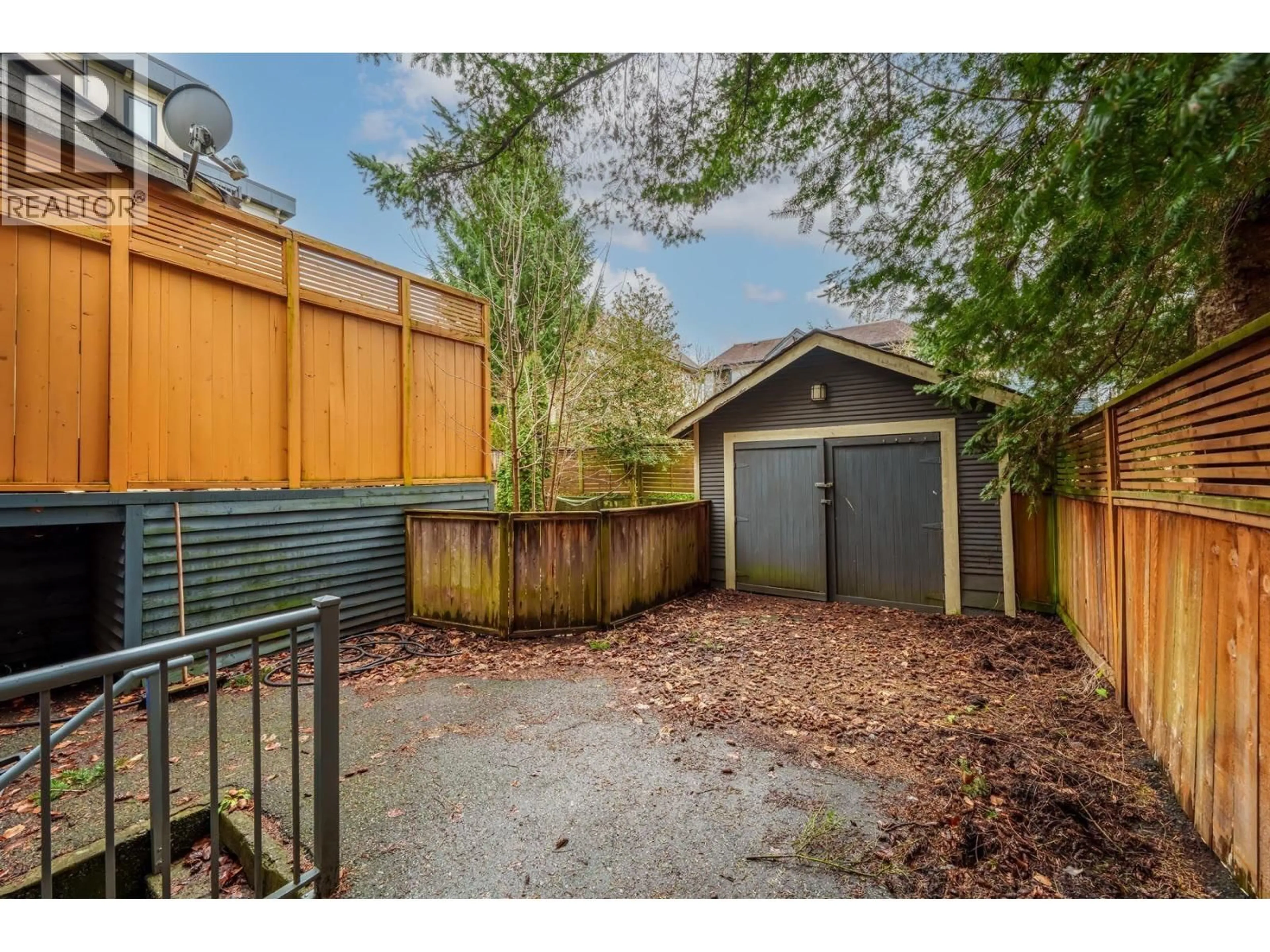 Unknown for 660 13TH AVENUE, Vancouver British Columbia V5N1N9