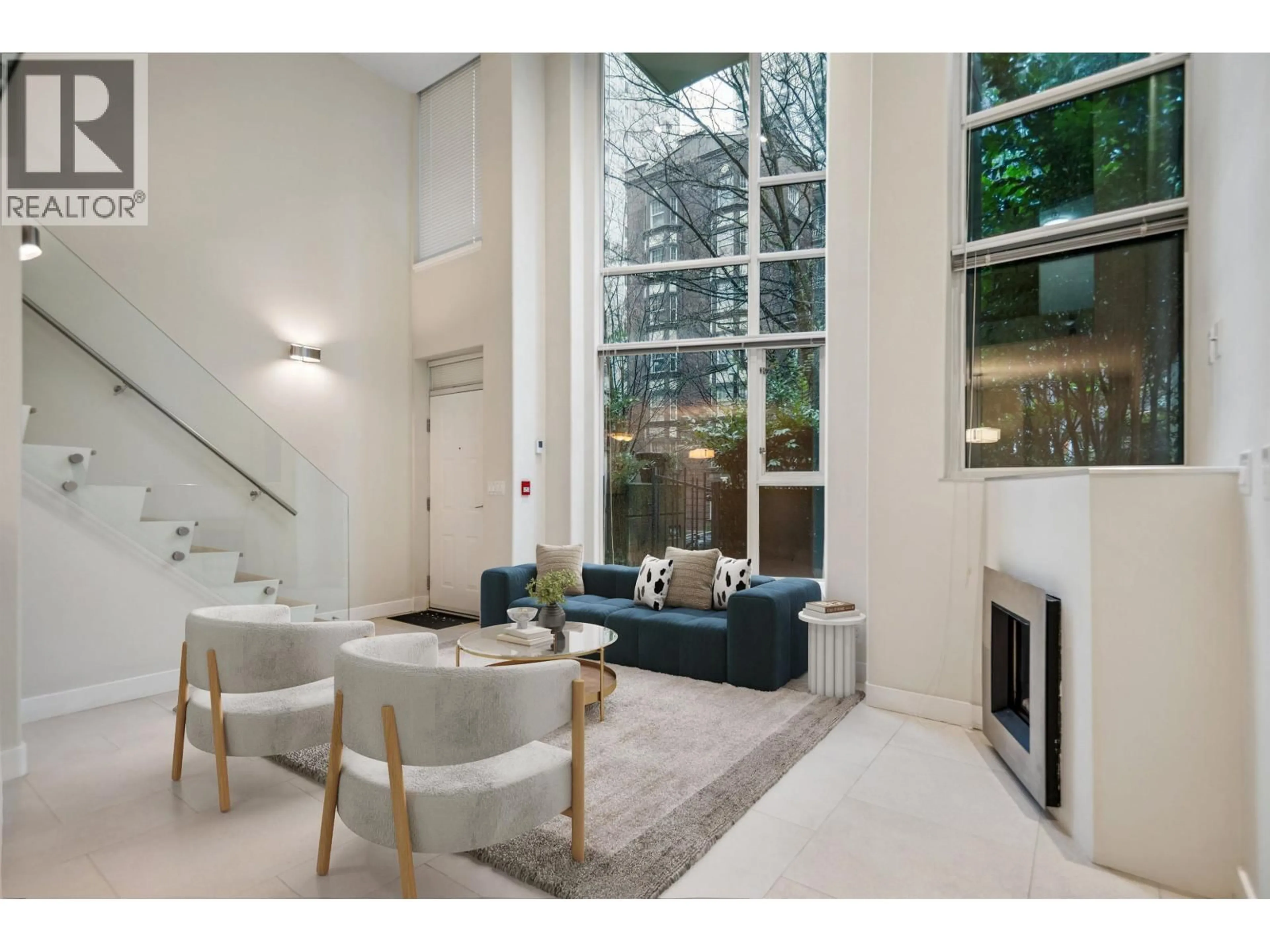 Unknown for 621 JERVIS STREET, Vancouver British Columbia V6E3M5