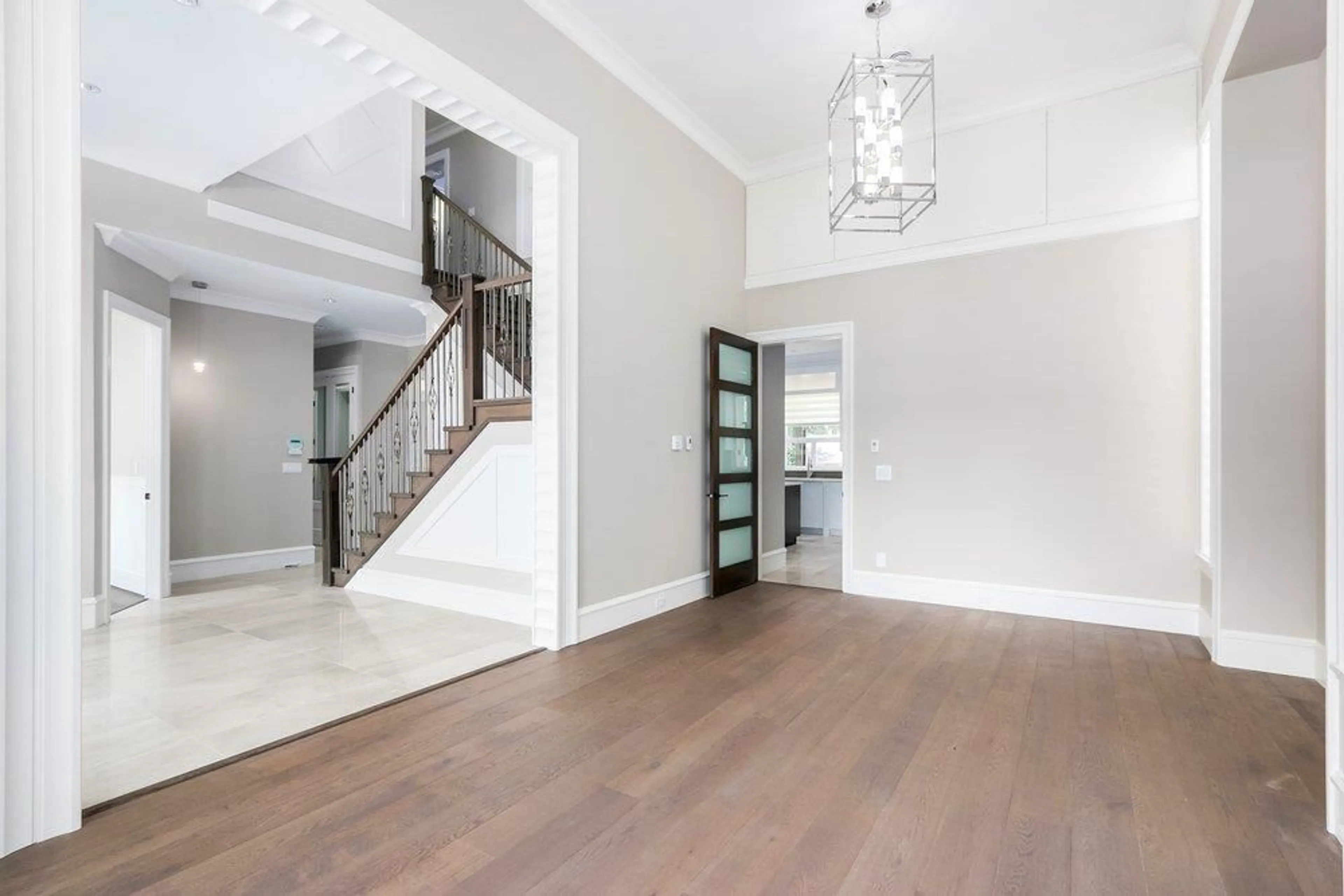 Indoor entryway for 7961 112A STREET, Delta British Columbia V4C4Y4