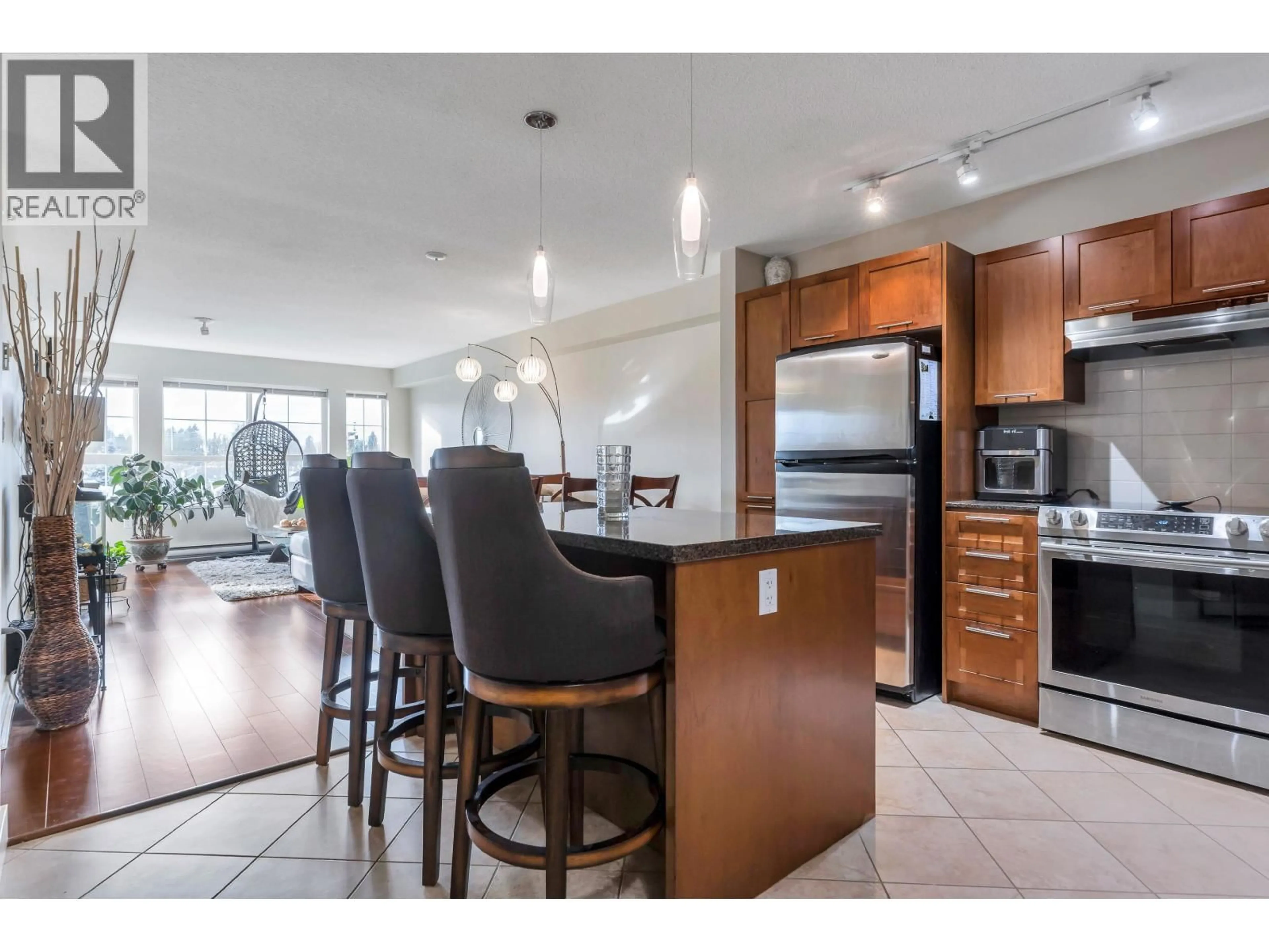 Open concept kitchen, unknown for 414 - 19677 MEADOW GARDENS WAY, Pitt Meadows British Columbia V3Y0A2