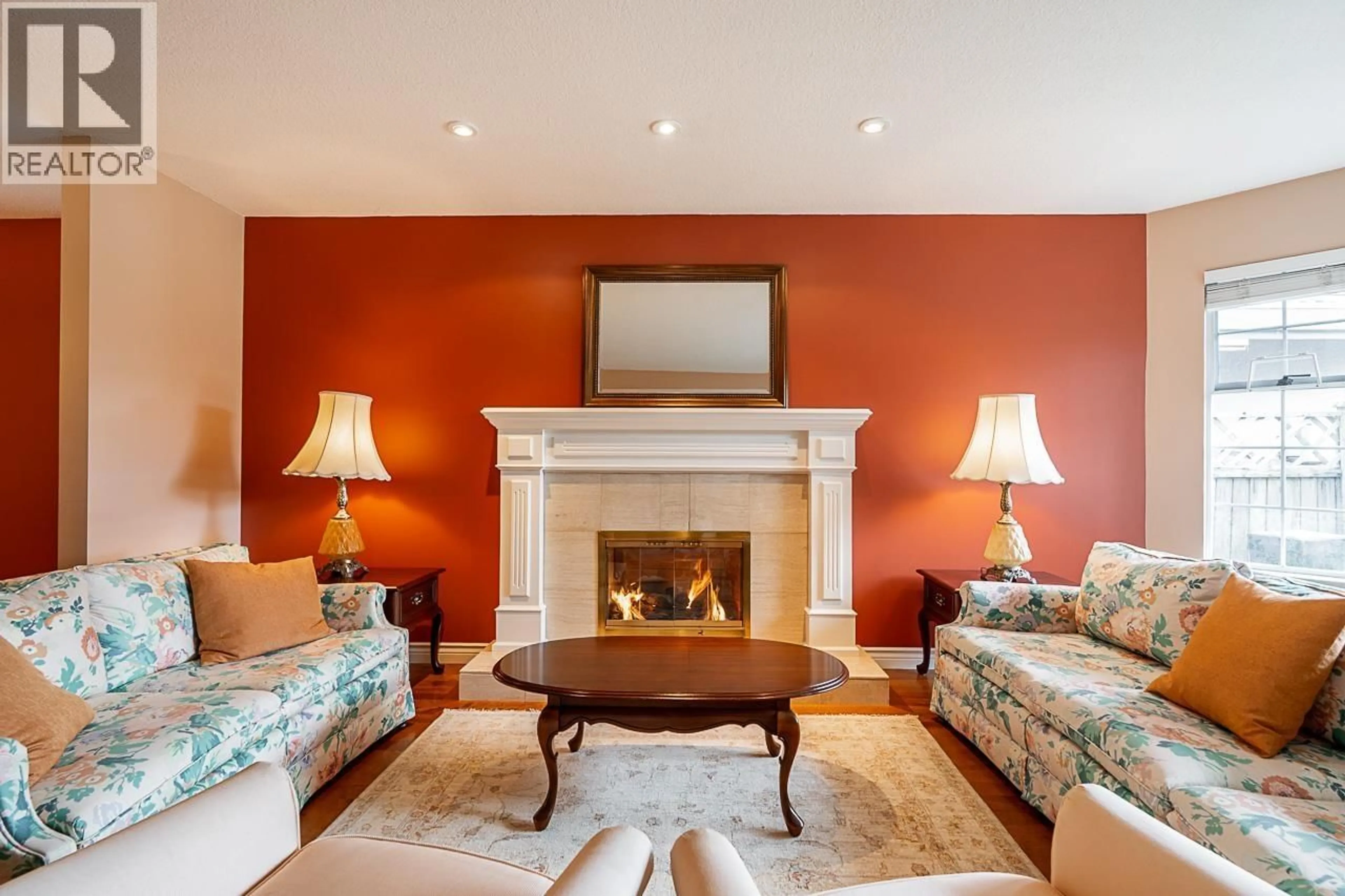 Living room with furniture, unknown for 6200 WOODWARDS ROAD, Richmond British Columbia V7E1H3