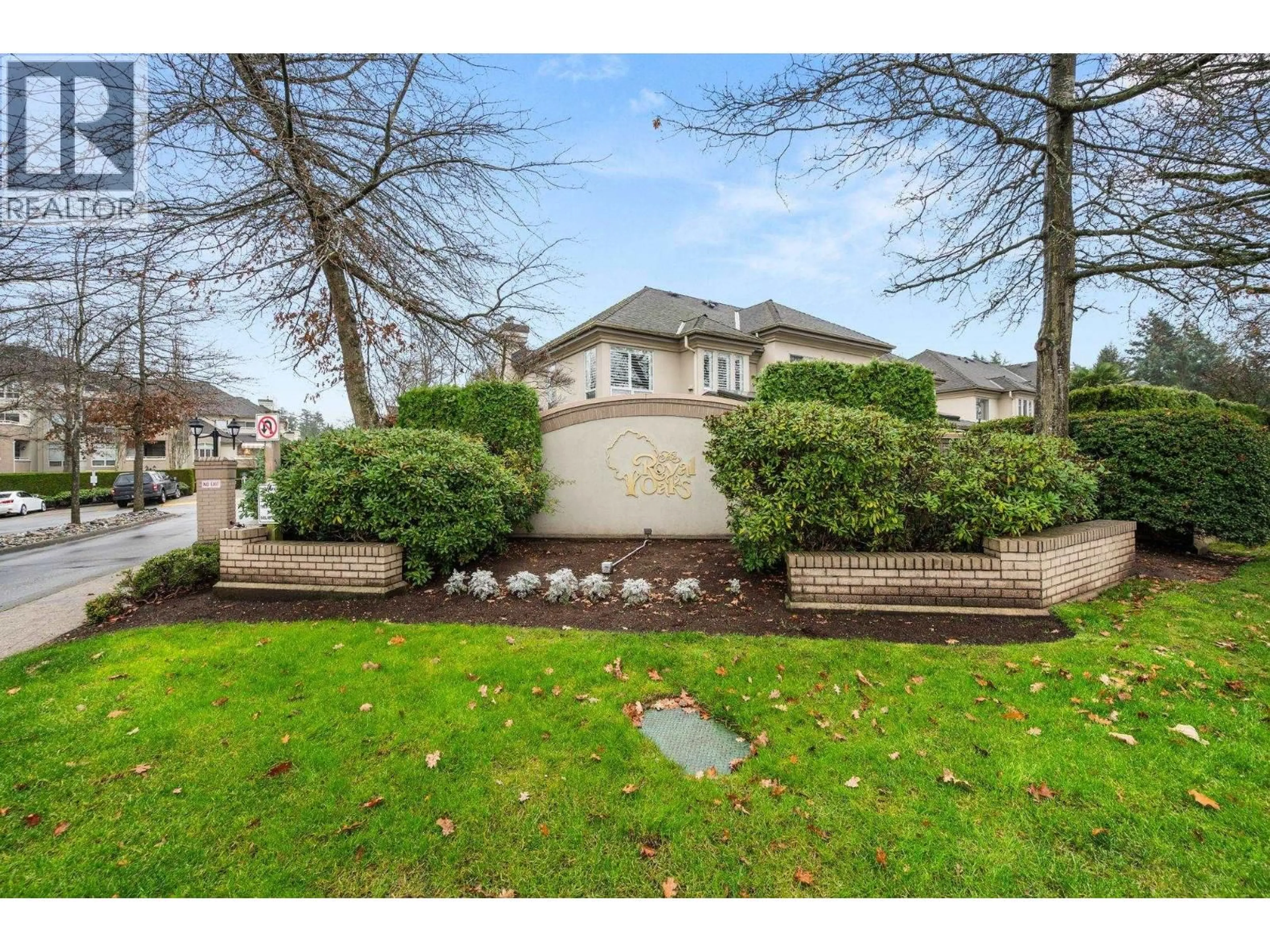 A pic from outside/outdoor area/front of a property/back of a property/a pic from drone, street for 401S - 1100 56 STREET, Delta British Columbia V4L2N2