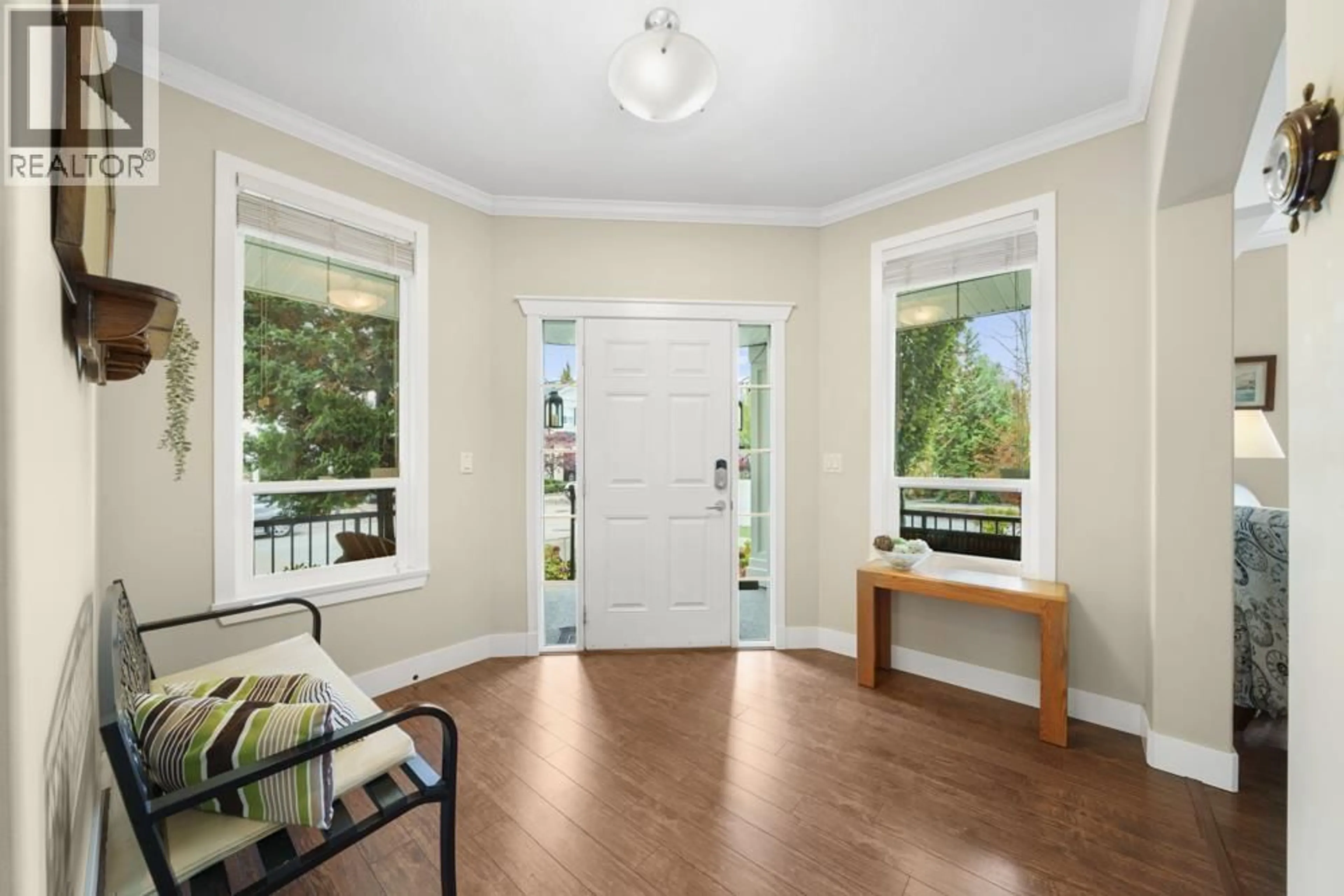 Indoor entryway for 11100 CALLAGHAN CLOSE, Pitt Meadows British Columbia V3Y0B2