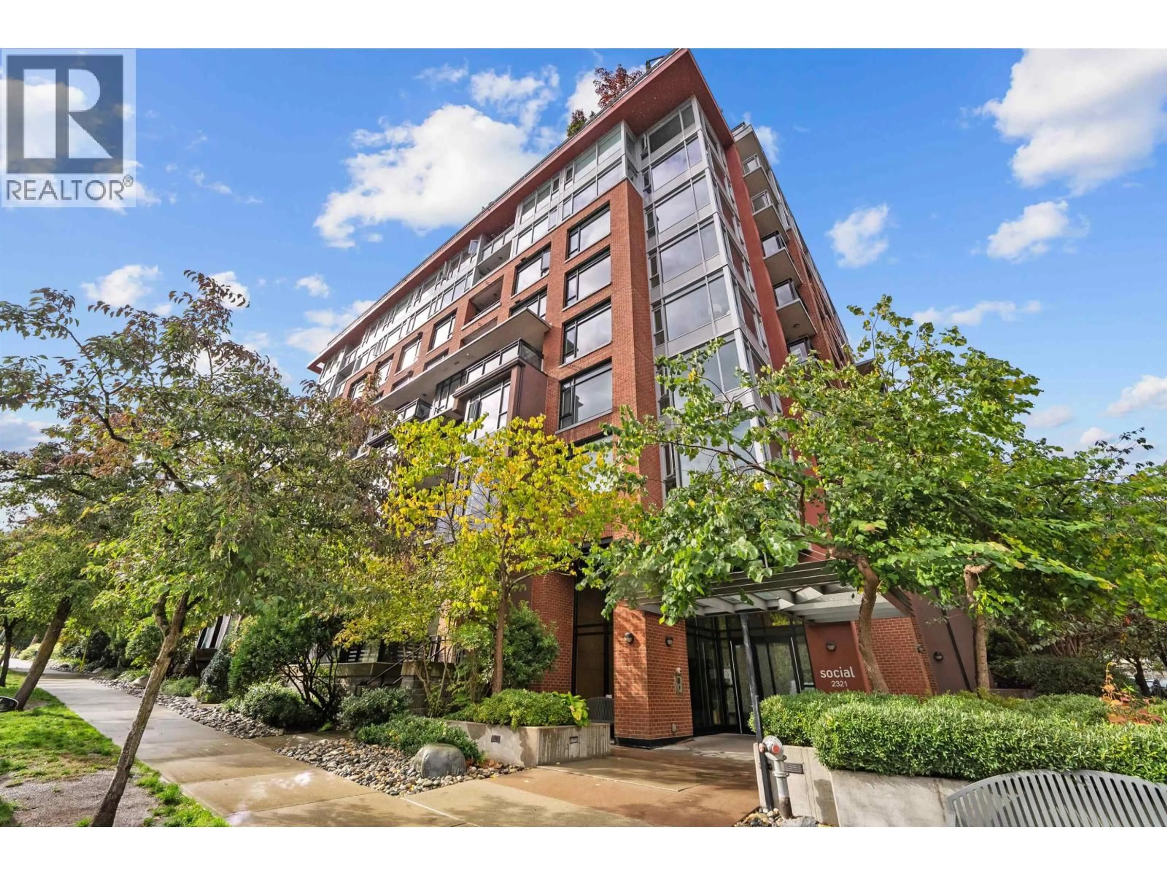 Unknown for 2389 SCOTIA STREET, Vancouver British Columbia V5T0B2