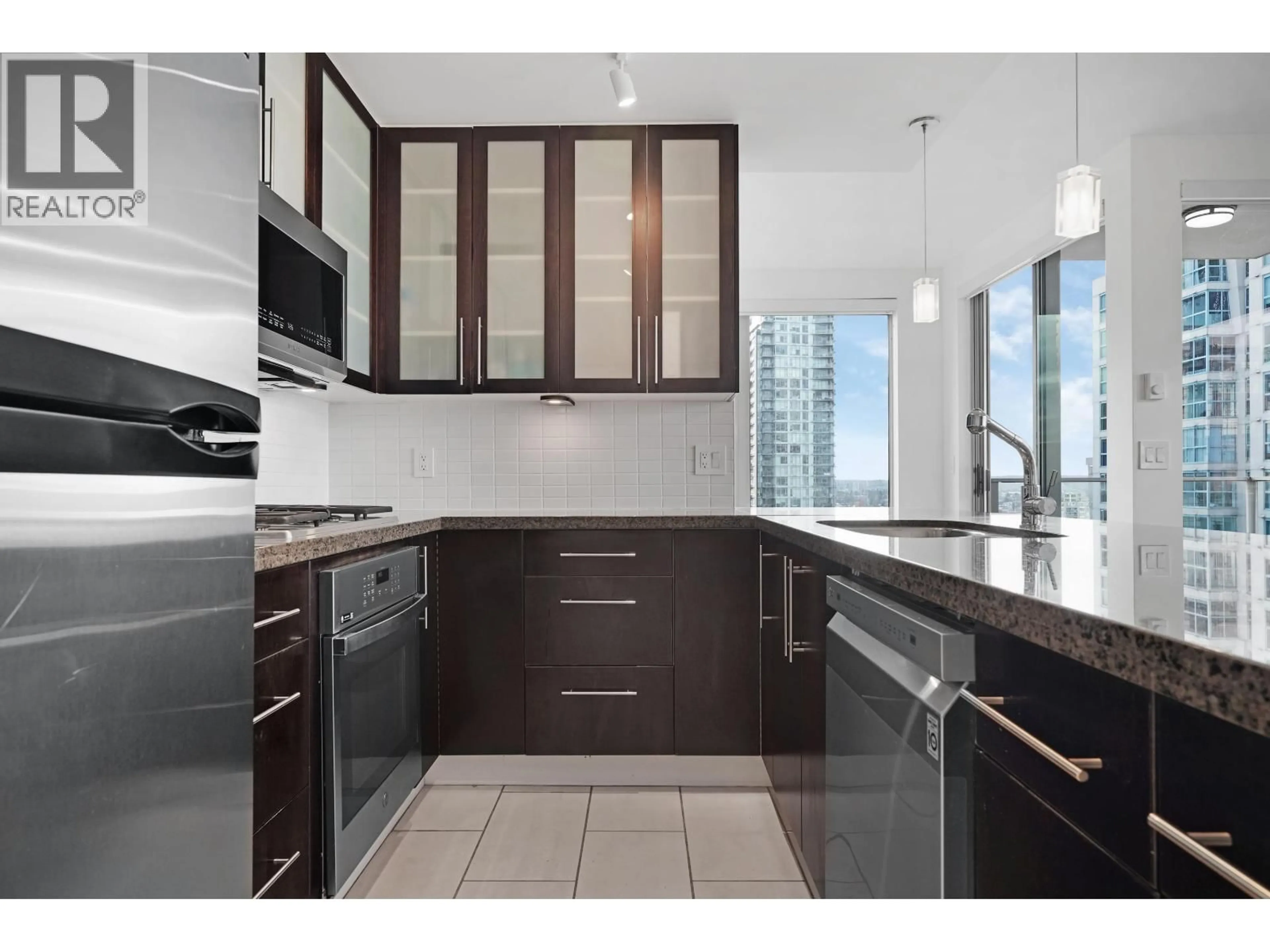 Standard kitchen, unknown for 2404 - 1225 RICHARDS STREET, Vancouver British Columbia V6B1E6