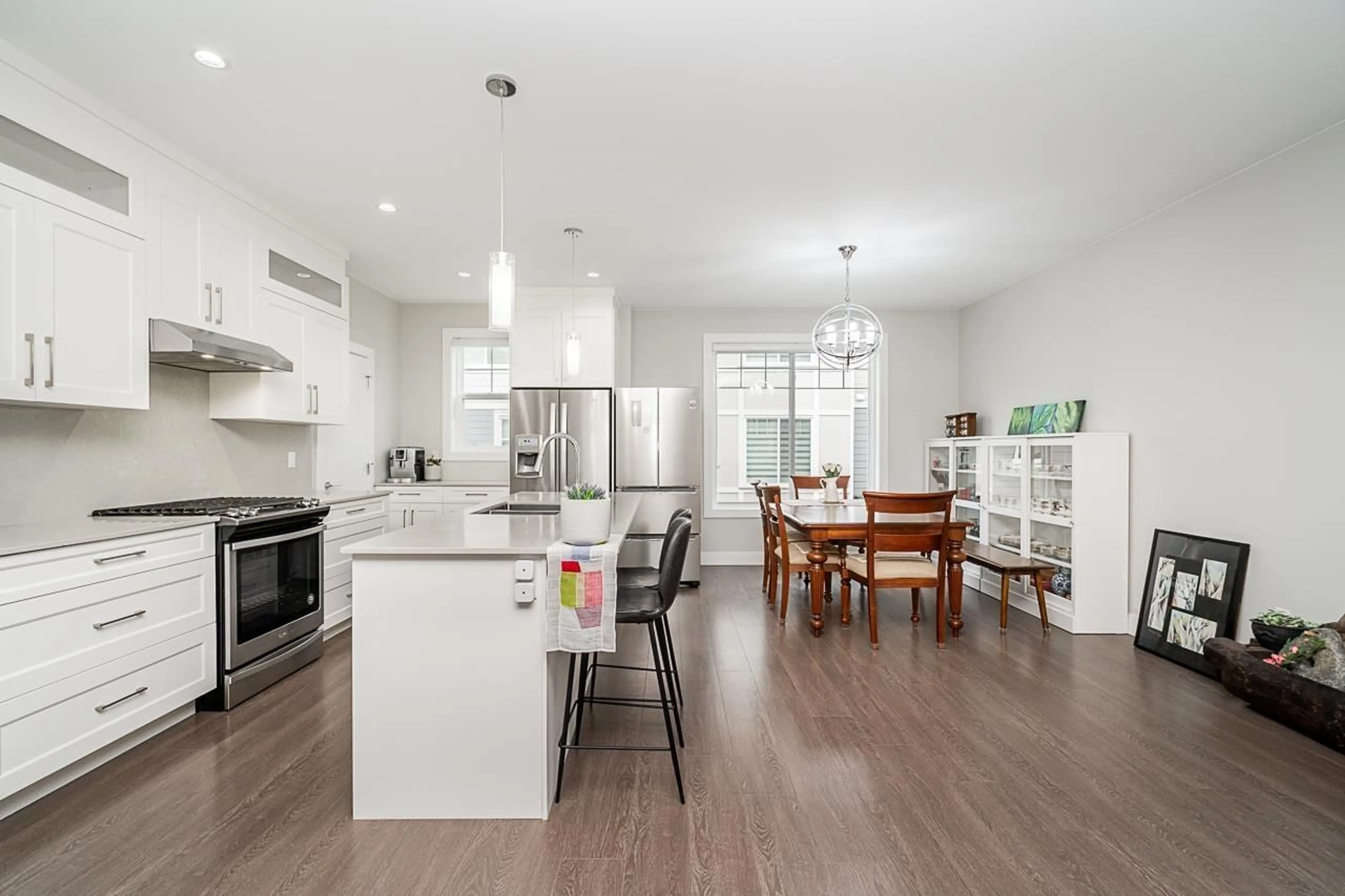 Open concept kitchen, unknown for 59 - 19501 74 AVENUE, Surrey British Columbia V4N6V7