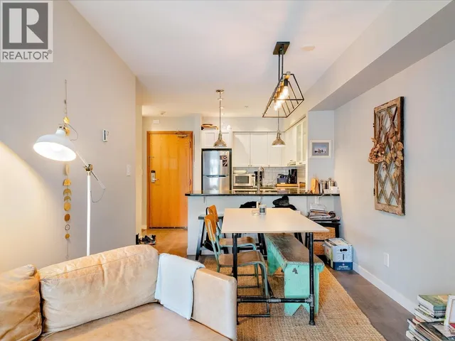 211 - 2050 LAKE PLACID ROAD, Whistler 4