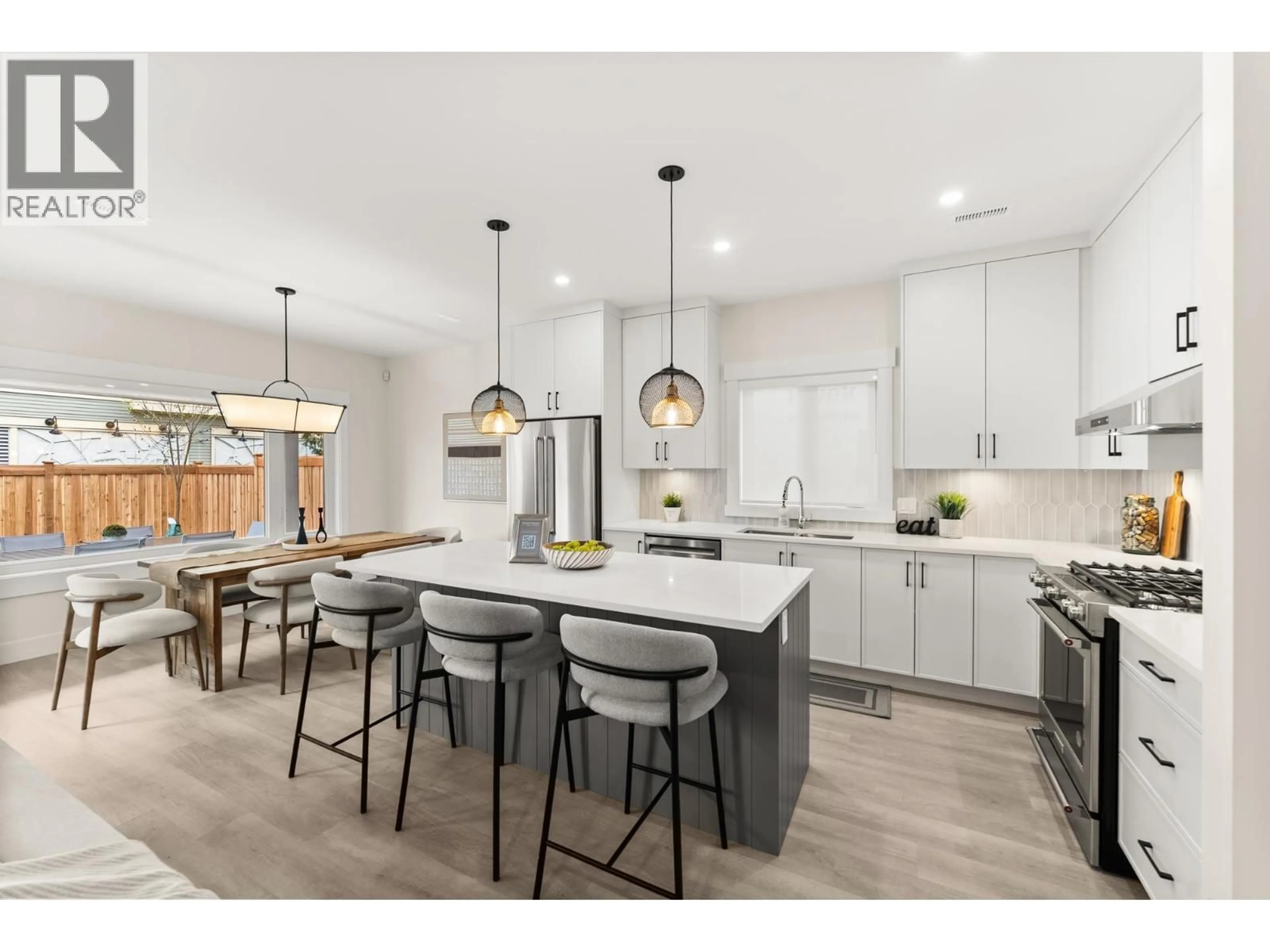 Open concept kitchen, ceramic/tile floor for 11960 4TH AVENUE, Richmond British Columbia V7E3H8