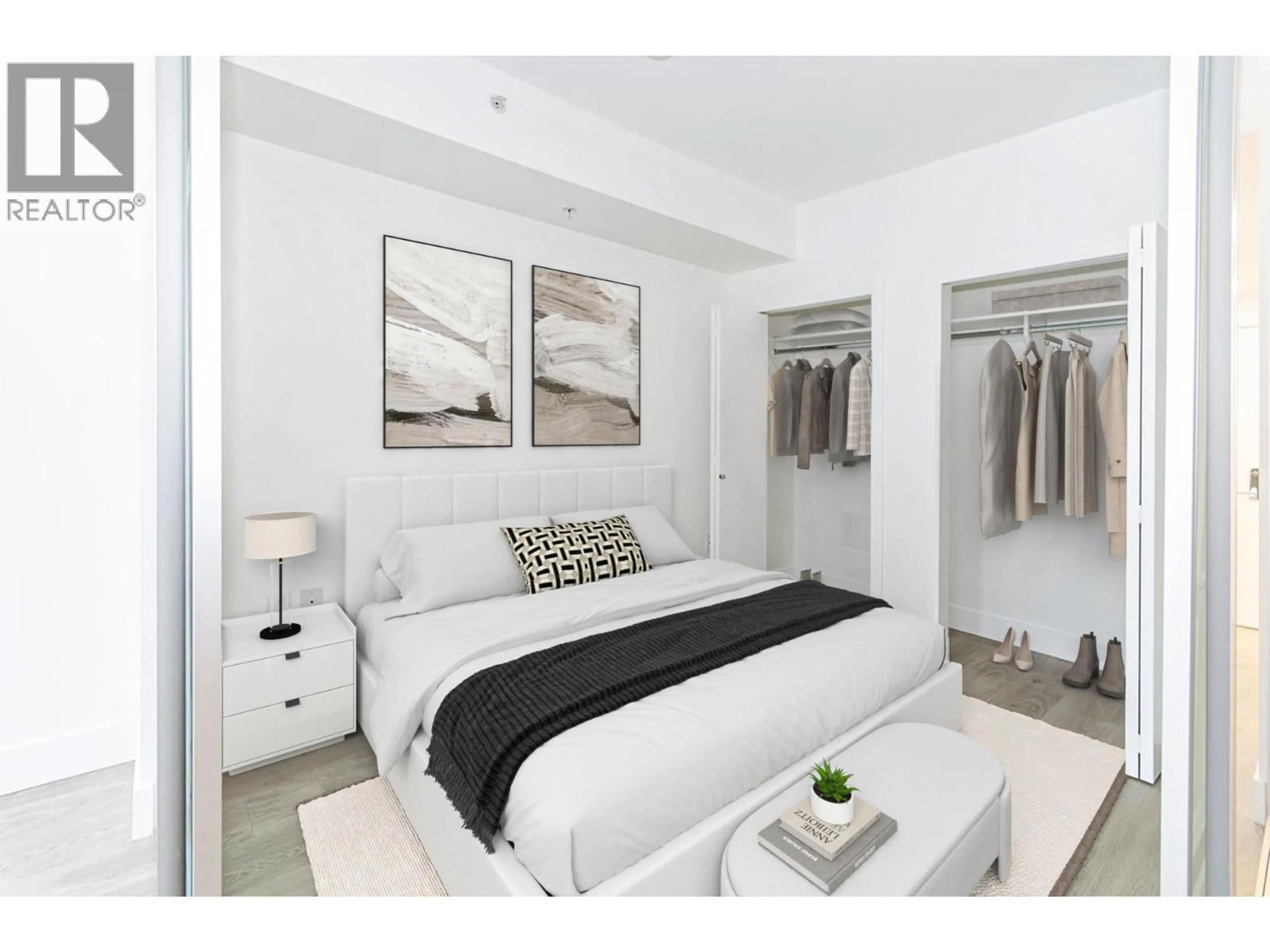 Bedroom with bed, unknown for 208 - 2435 KINGSWAY STREET, Vancouver British Columbia V5R5G8