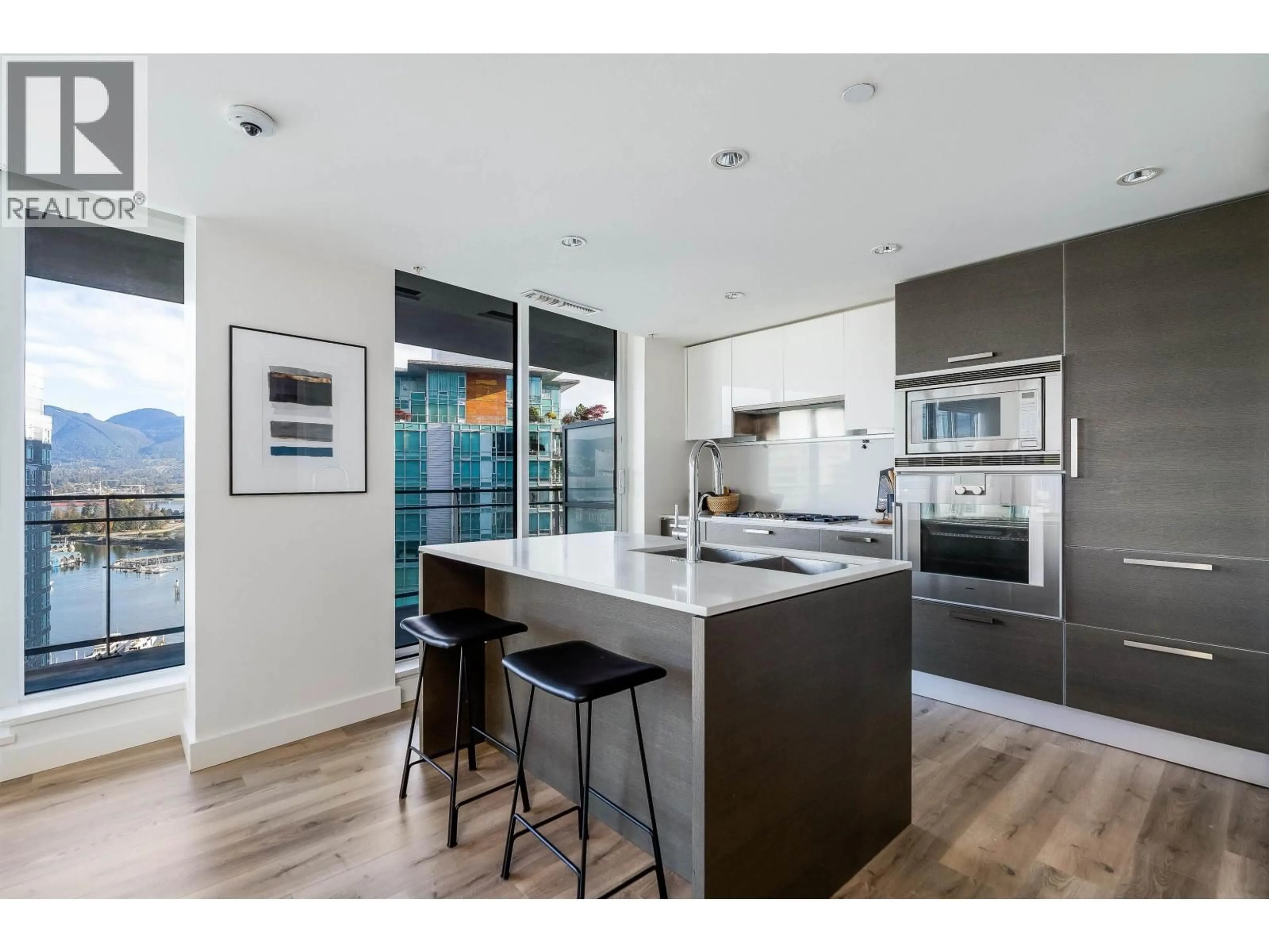 Contemporary kitchen, unknown for 2101 - 1499 PENDER STREET, Vancouver British Columbia V6G0A7