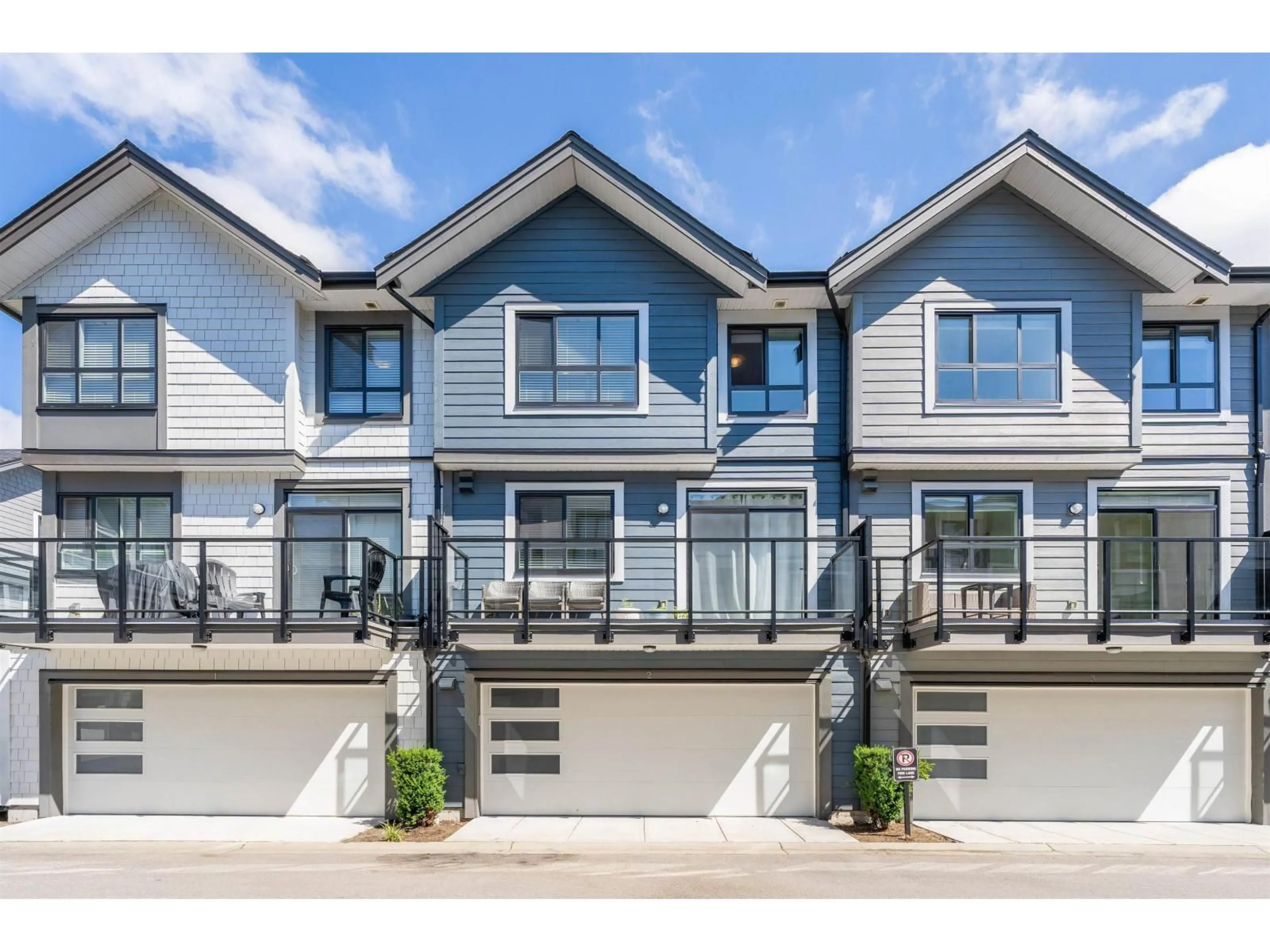 Home with vinyl exterior material, street for 2 - 16760 25 AVENUE, Surrey British Columbia V3Z0W4