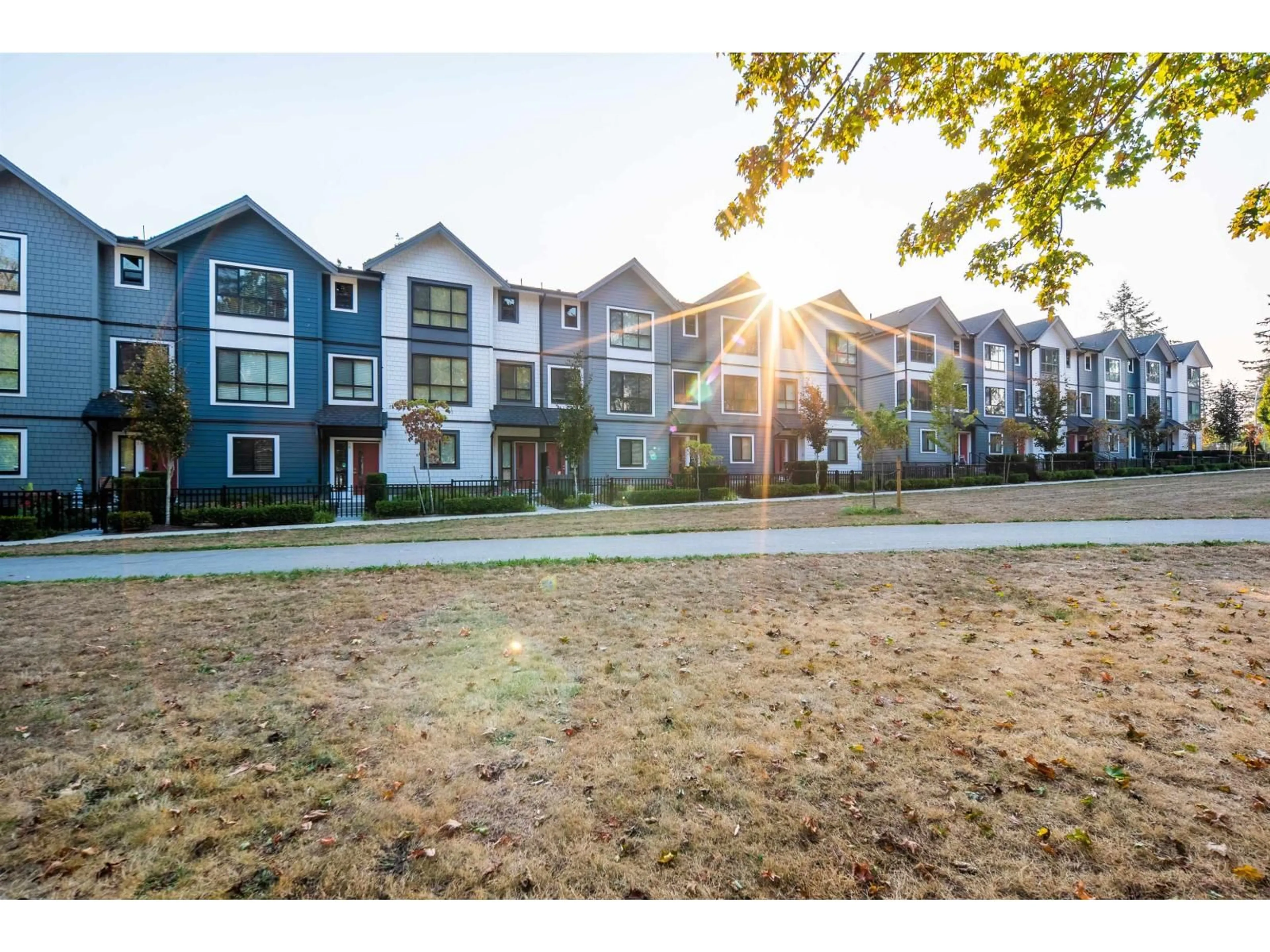 A pic from outside/outdoor area/front of a property/back of a property/a pic from drone, unknown for 2 - 16760 25 AVENUE, Surrey British Columbia V3Z0W4