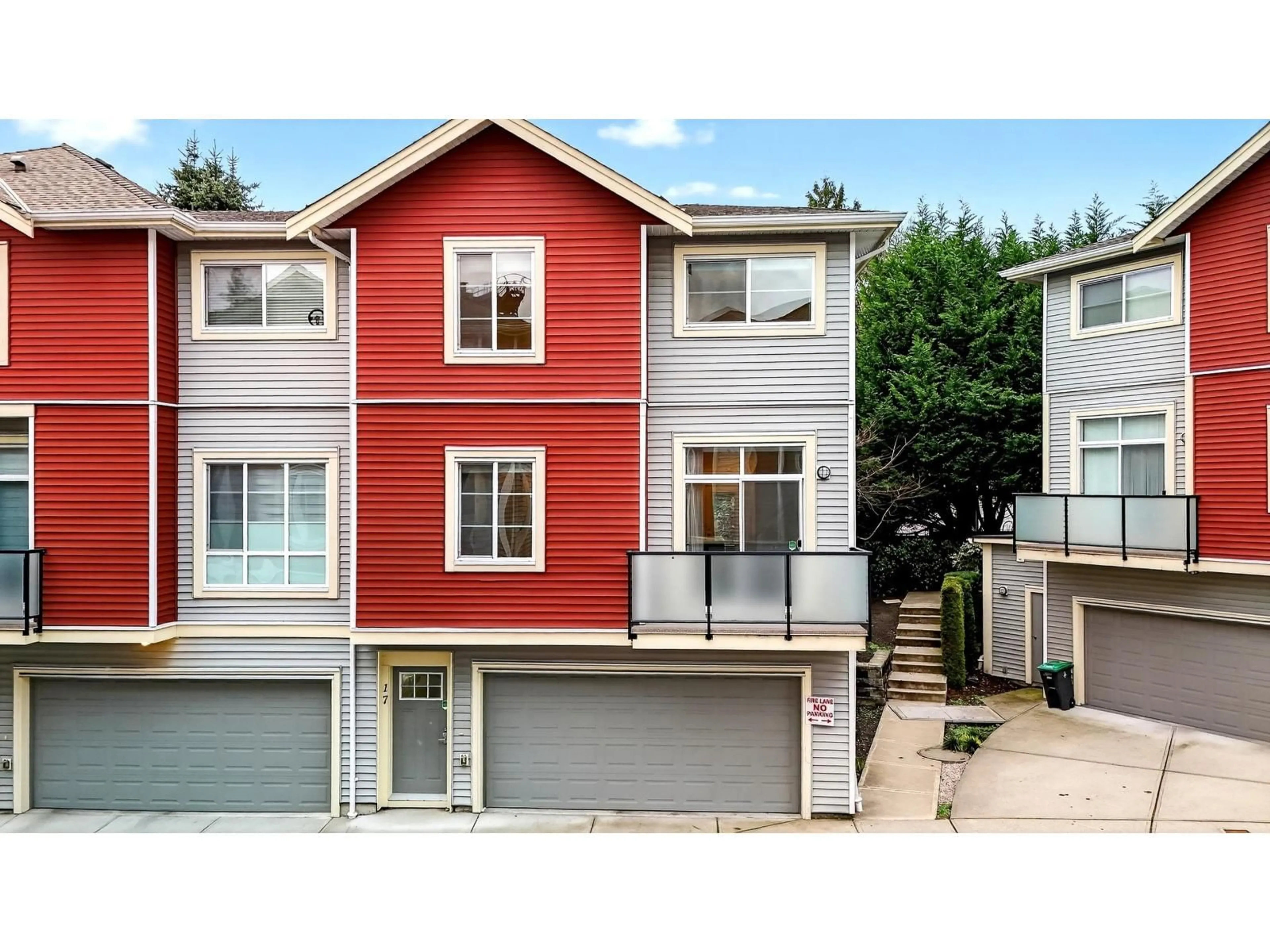 Home with vinyl exterior material, street for 17 - 6945 185 STREET, Surrey British Columbia V4N6N4