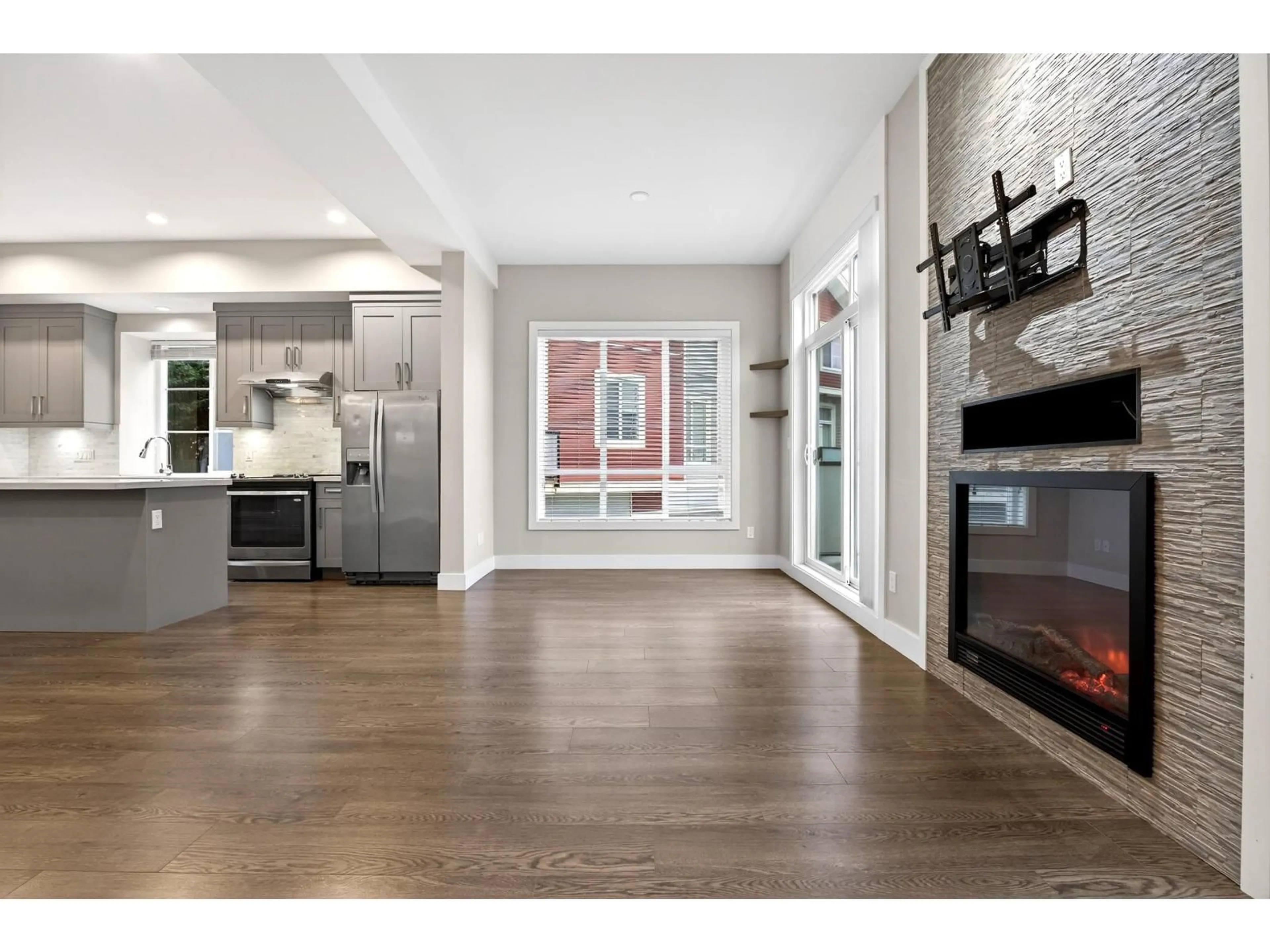 Open concept kitchen, unknown for 17 - 6945 185 STREET, Surrey British Columbia V4N6N4