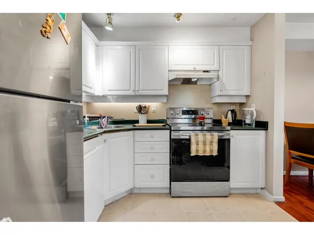 313 - 13780 76 AVENUE, Surrey 3