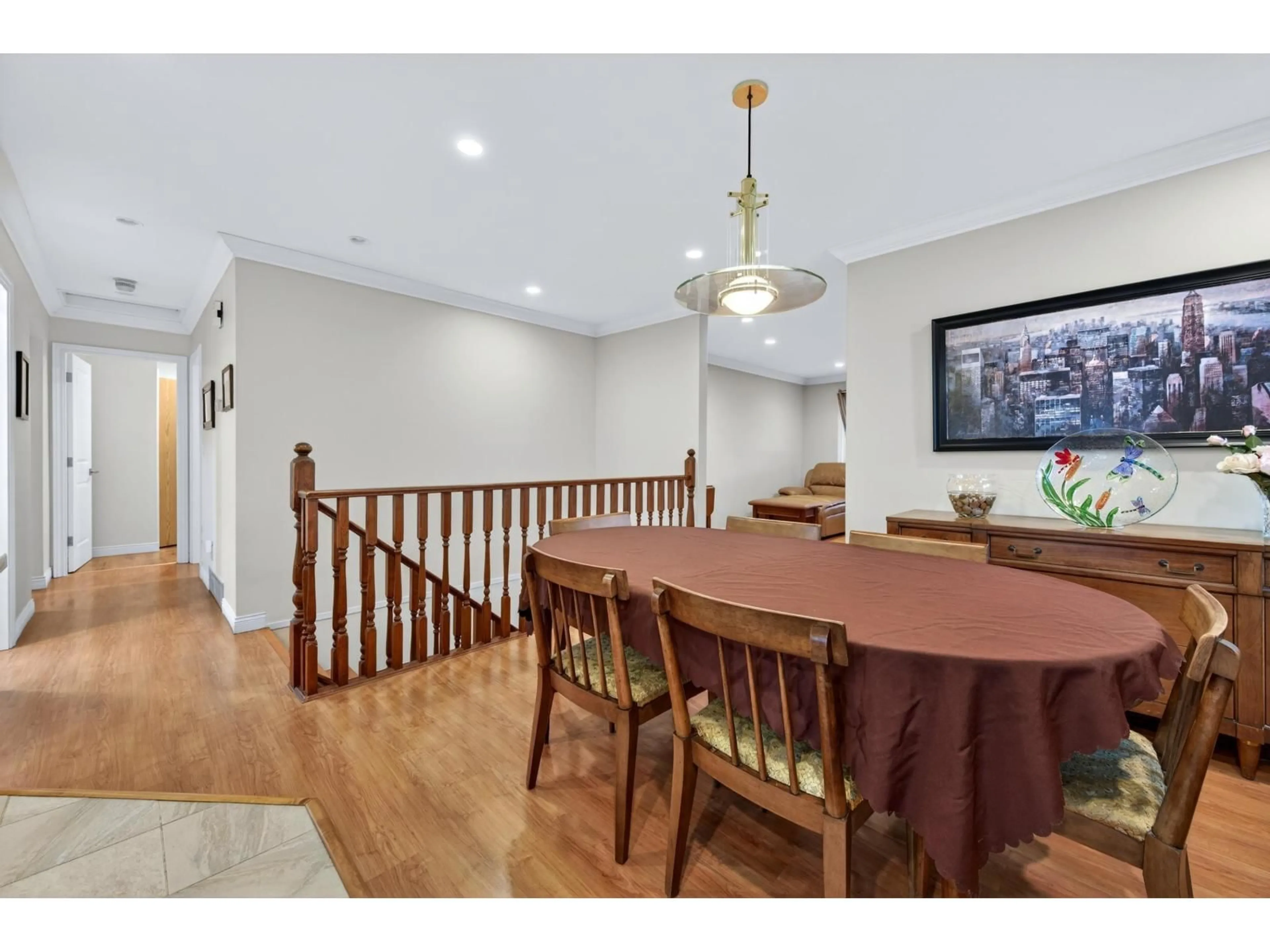 Dining room, unknown for 10014 156 STREET, Surrey British Columbia V3R4L5