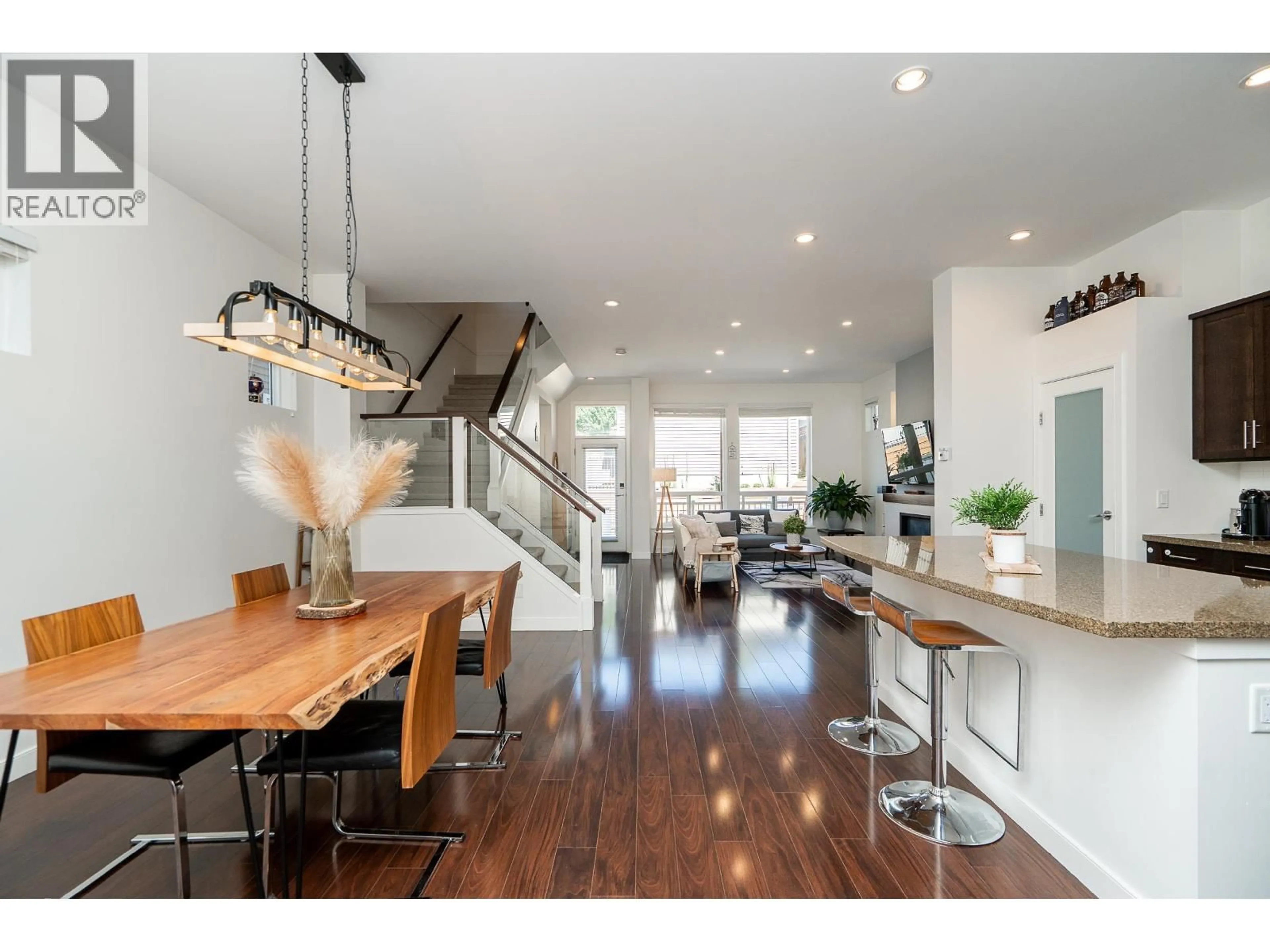 Open concept kitchen, wood/laminate floor for 3381 WATKINS AVENUE, Coquitlam British Columbia V3E0B3