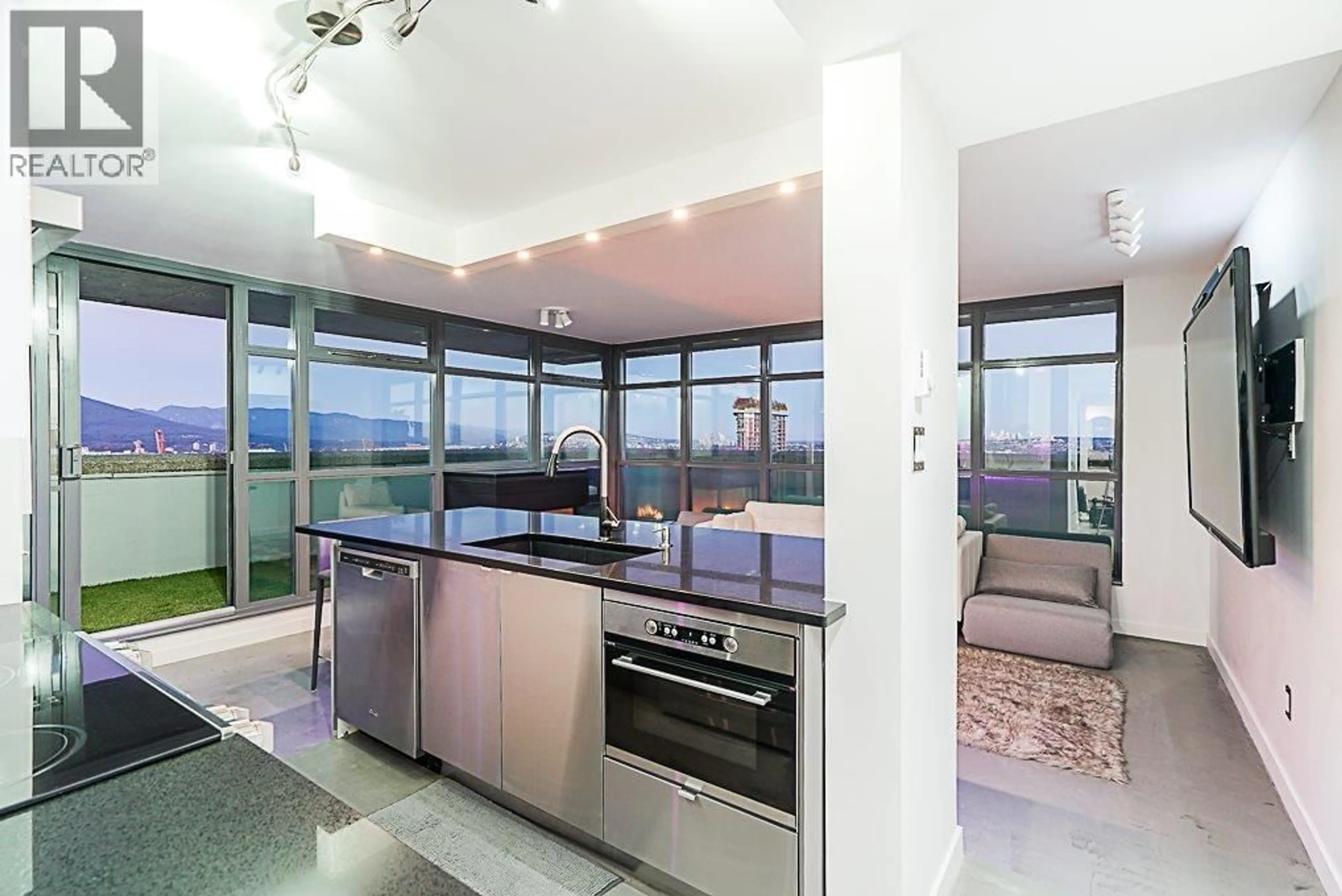 Open concept kitchen, unknown for 3004 - 438 SEYMOUR STREET, Vancouver British Columbia V6B6H4