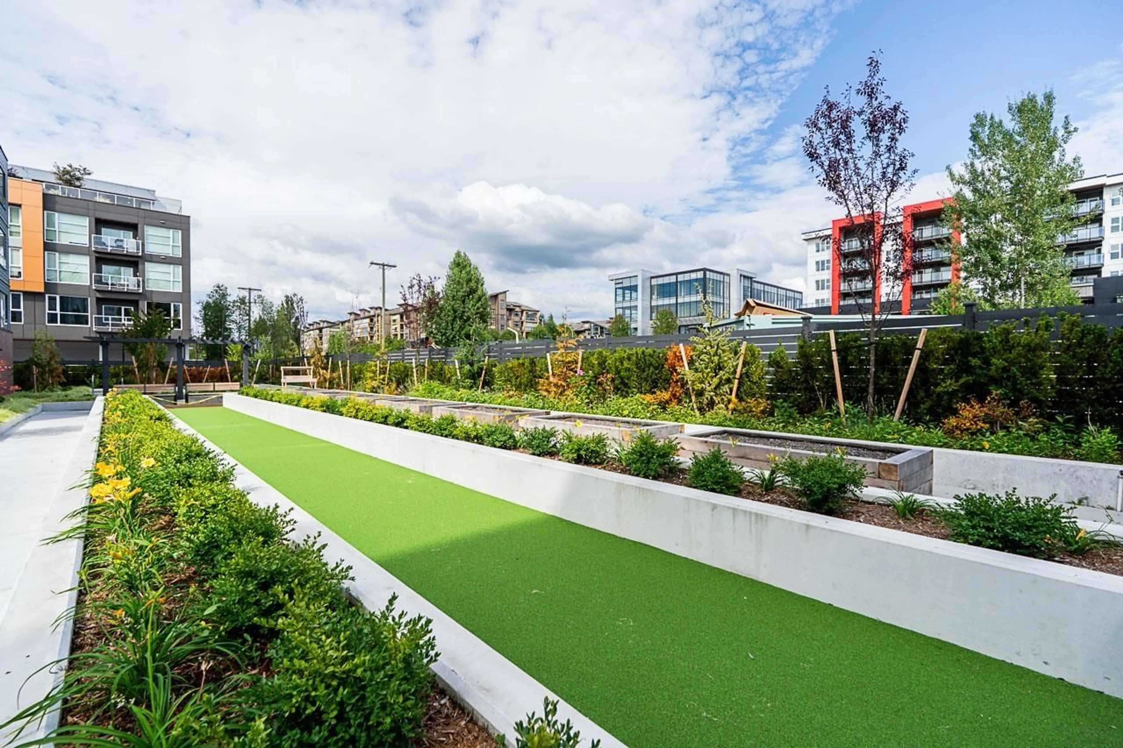 Patio, street for 505 - 7936 206 STREET, Langley British Columbia V2Y3X8