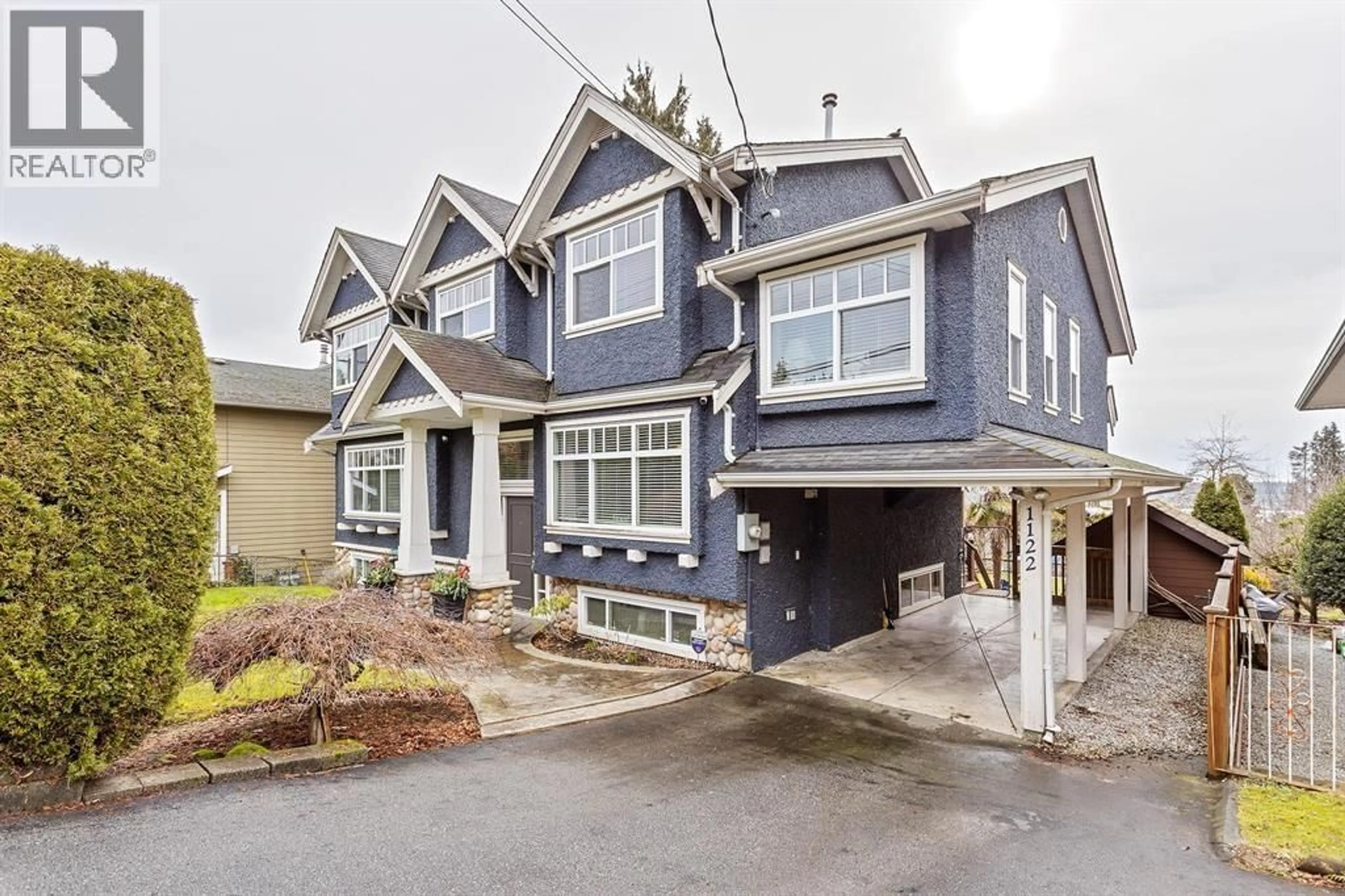 Home with vinyl exterior material, street for 1122 ROCHESTER AVENUE, Coquitlam British Columbia V3K2X4