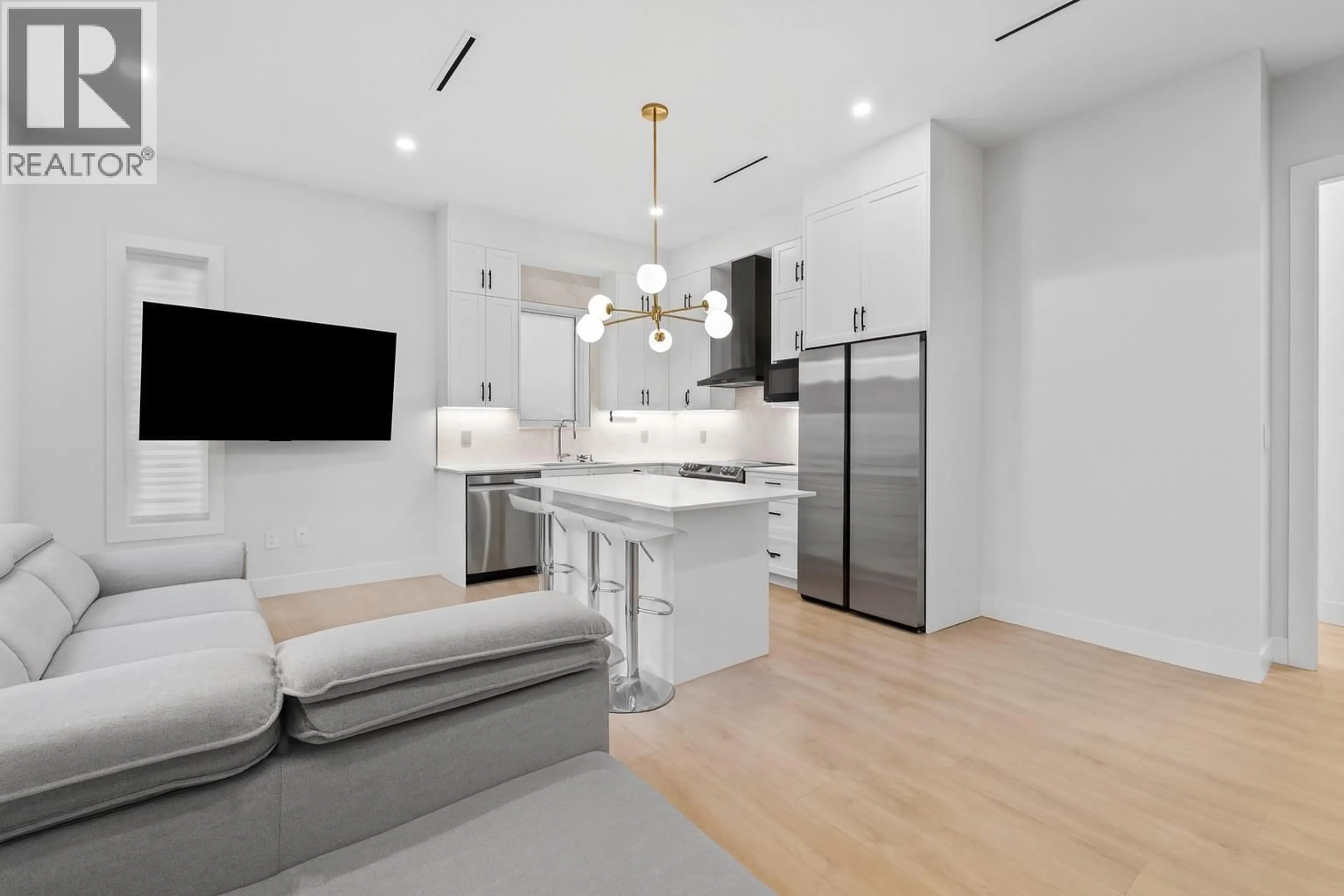 Open concept kitchen, unknown for 5499 MANOR STREET, Burnaby British Columbia V5G1B6