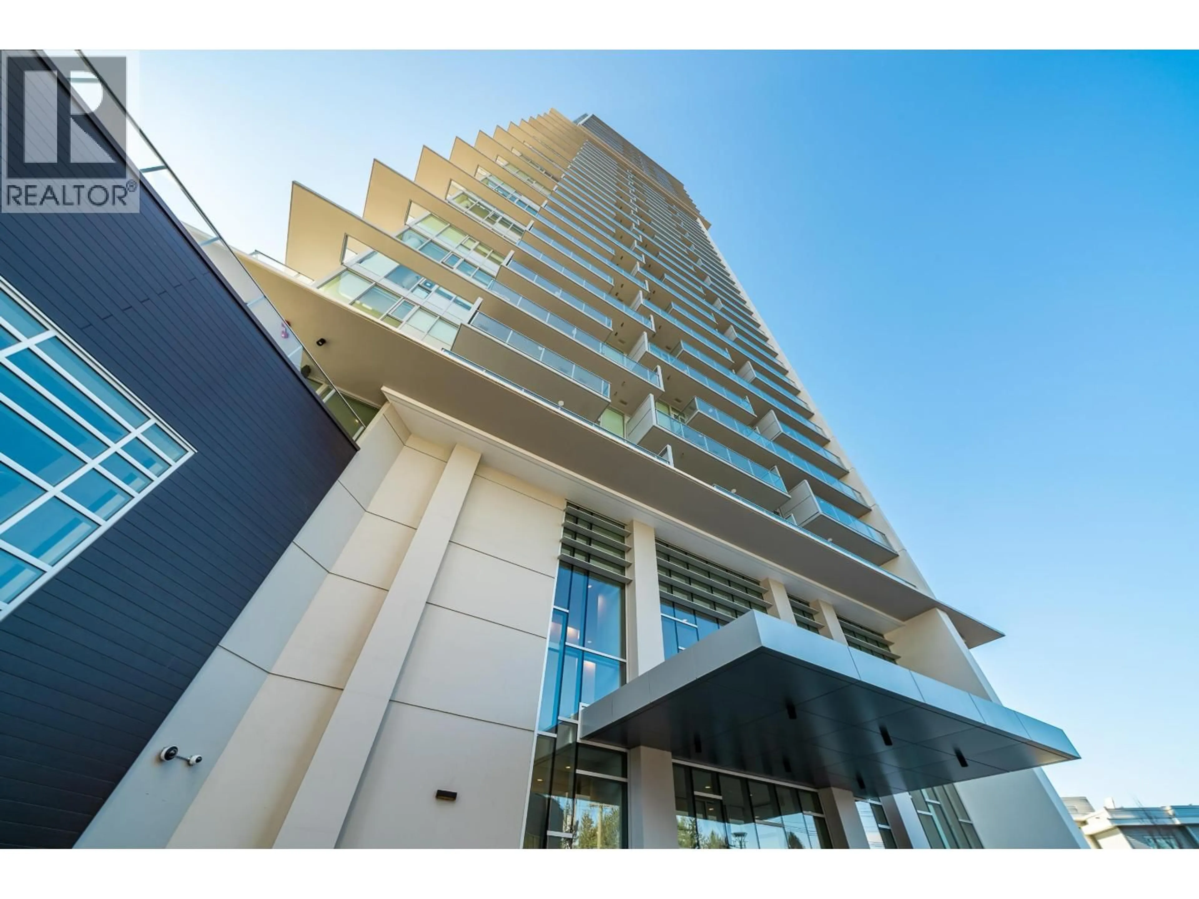 Indoor foyer for 1806 - 567 CLARKE ROAD, Coquitlam British Columbia V3J0K7