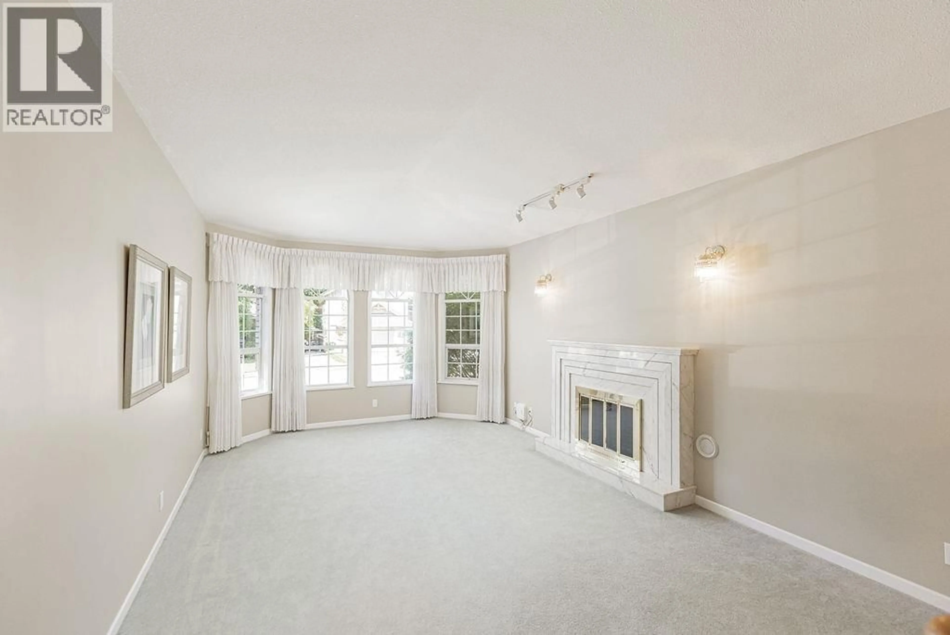 Unknown for 7758 MCGREGOR AVENUE, Burnaby British Columbia V5J4H5