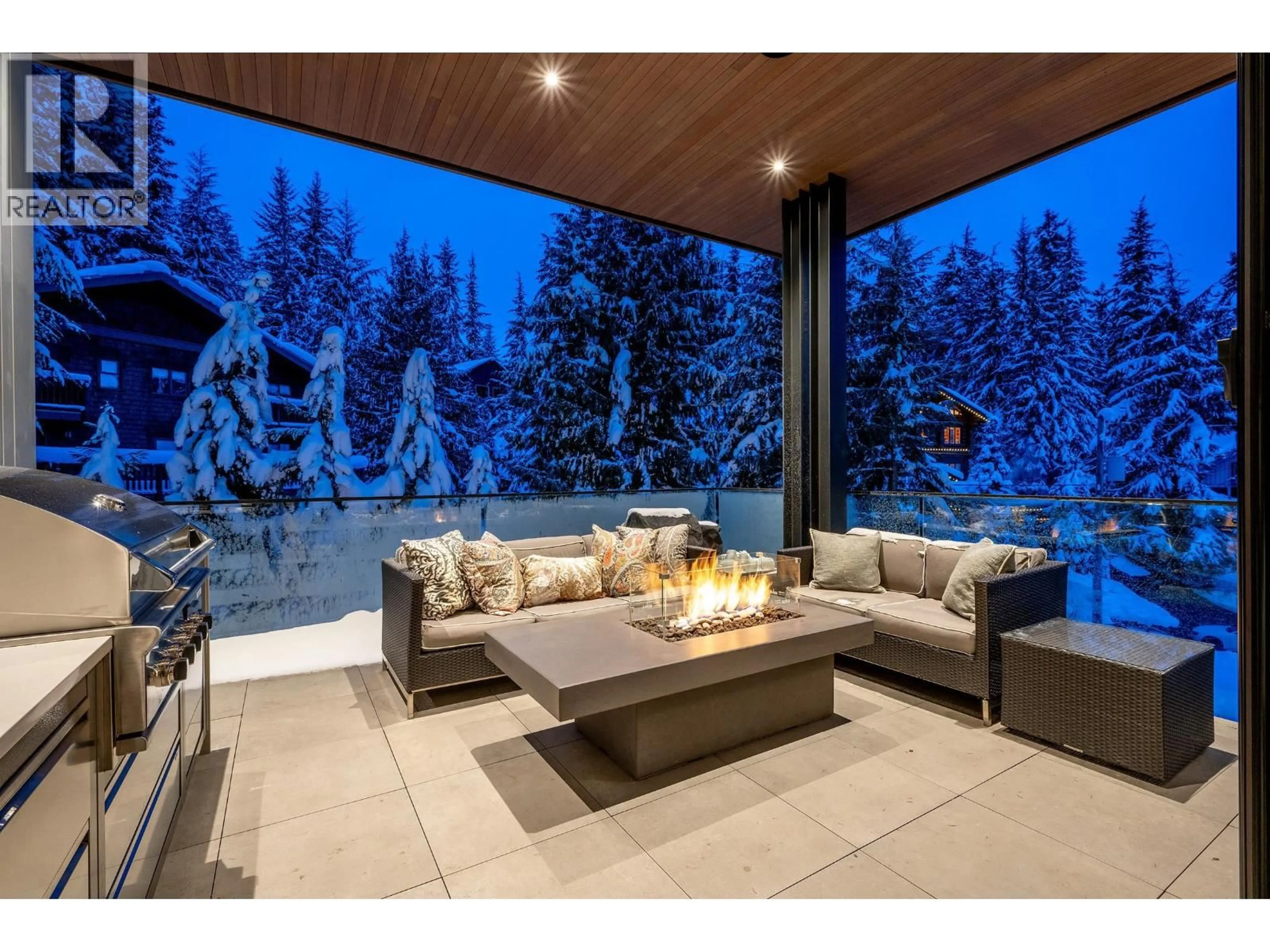 Patio, unknown for 3218 JUNIPER PLACE, Whistler British Columbia V8E0B8