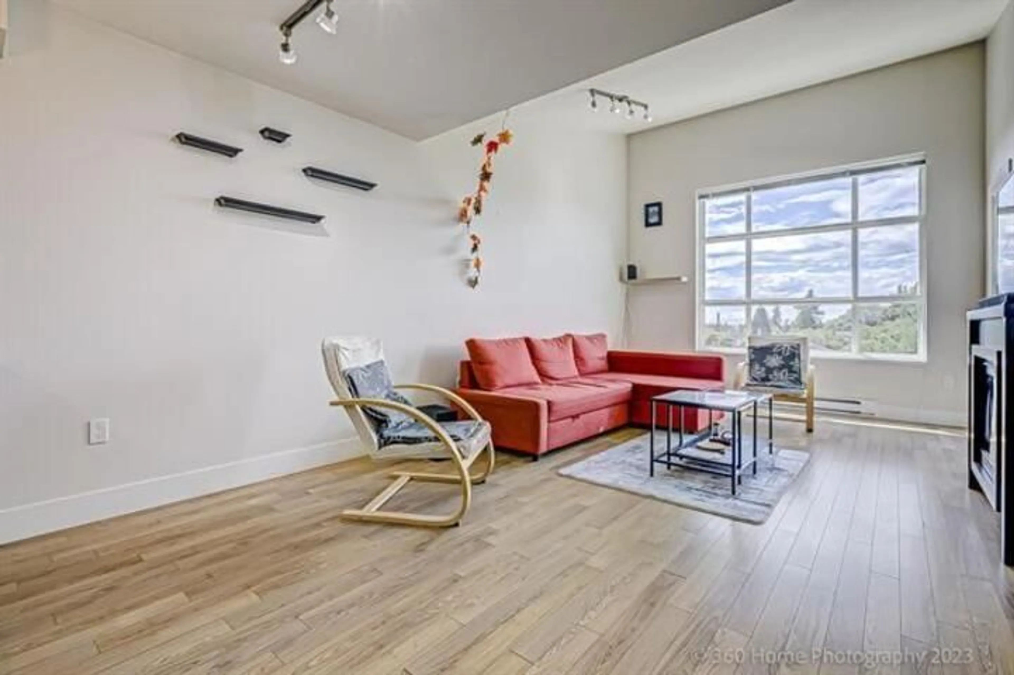 Living room with furniture, unknown for 403 - 7445 120 STREET, Delta British Columbia V4C0B3