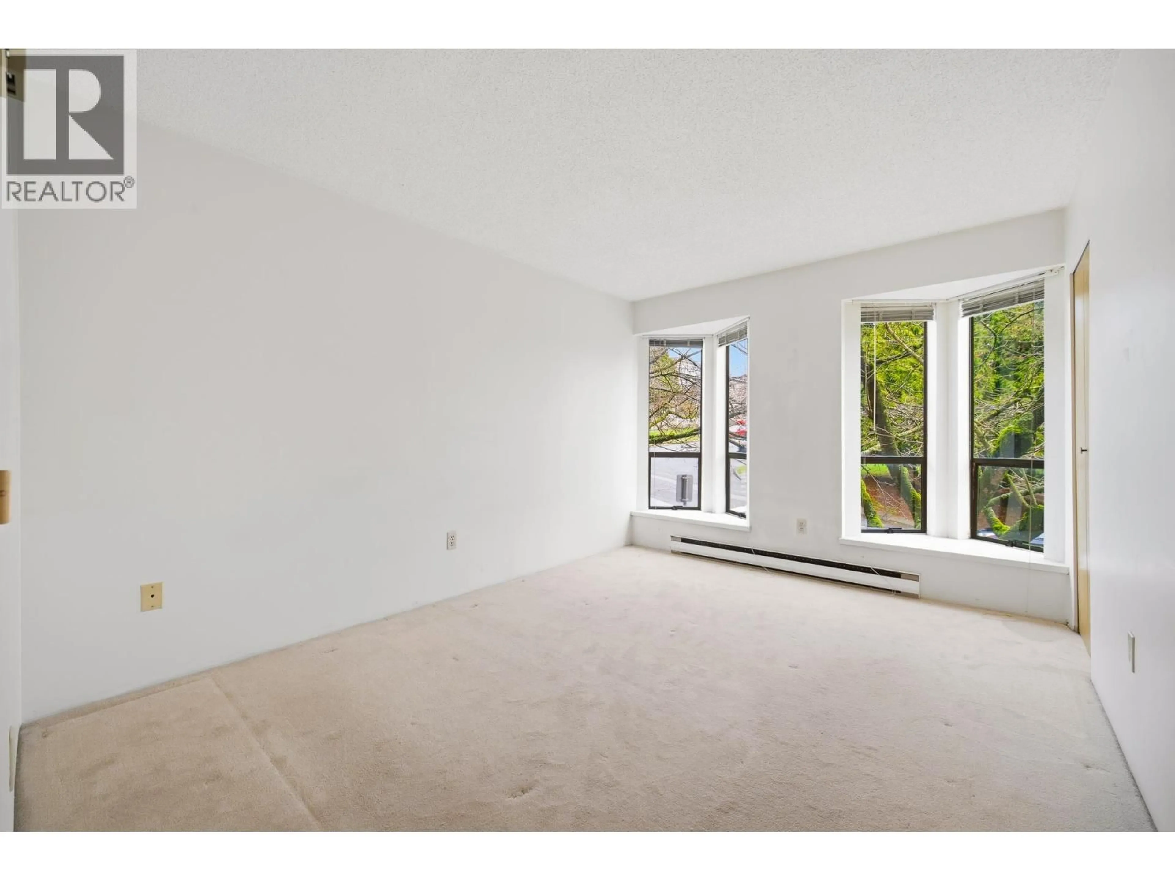 A pic of a room for 204 - 45 FOURTH AVENUE, New Westminster British Columbia V3L5H7