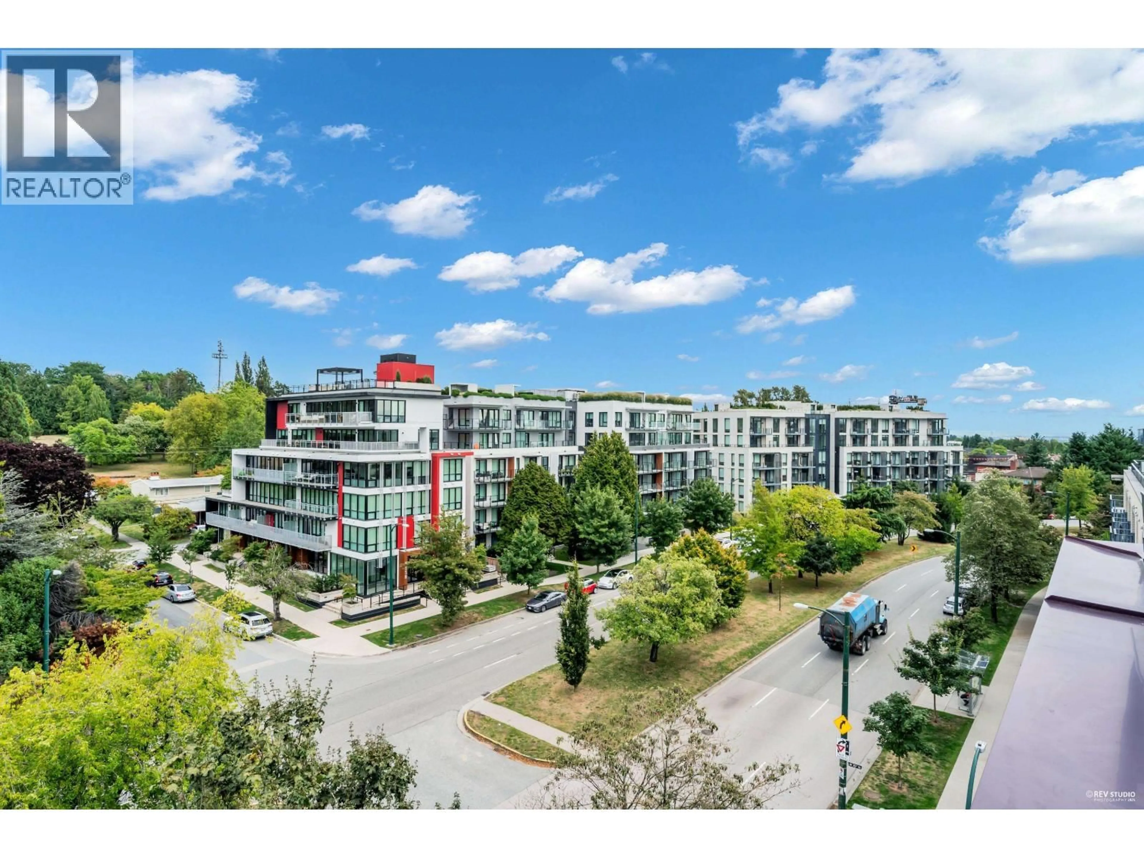 A pic from outside/outdoor area/front of a property/back of a property/a pic from drone, city buildings view from balcony for 604 - 5077 CAMBIE STREET, Vancouver British Columbia V5Z0H7