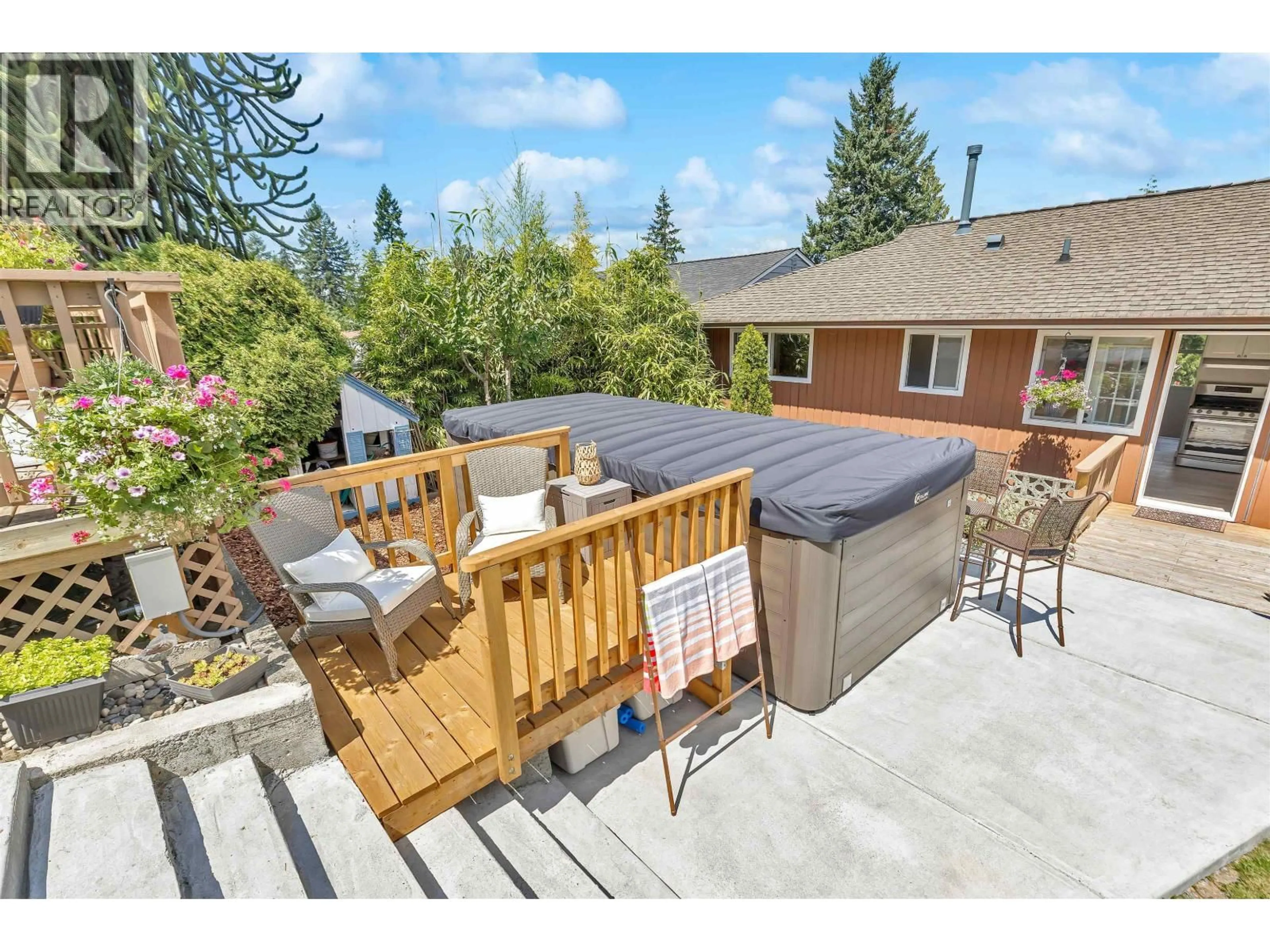 Patio, unknown for 3321 VIEWMOUNT DRIVE, Port Moody British Columbia V3H2L8