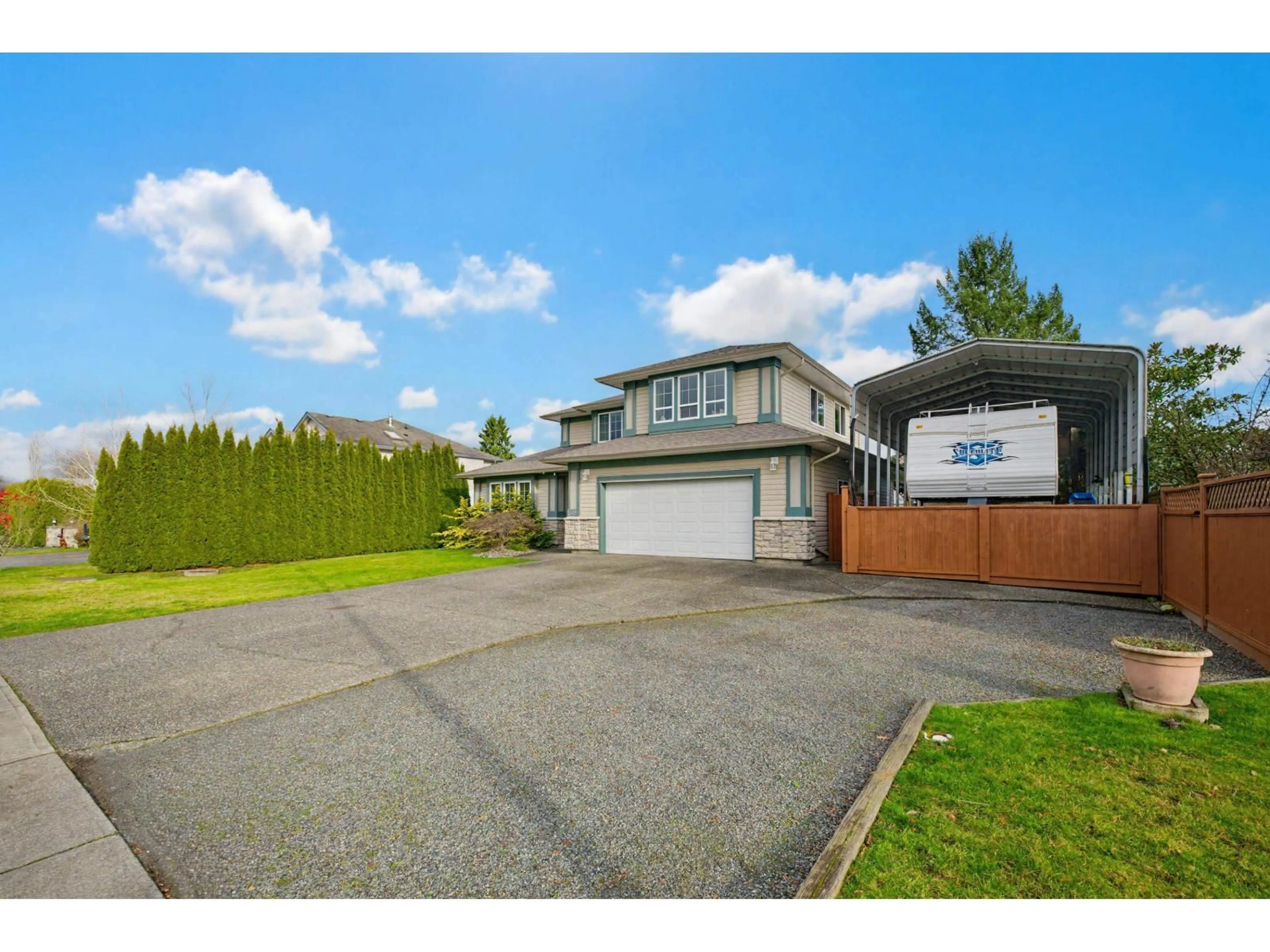 A pic from outside/outdoor area/front of a property/back of a property/a pic from drone, street for 5098 214 STREET, Langley British Columbia V3A5B7
