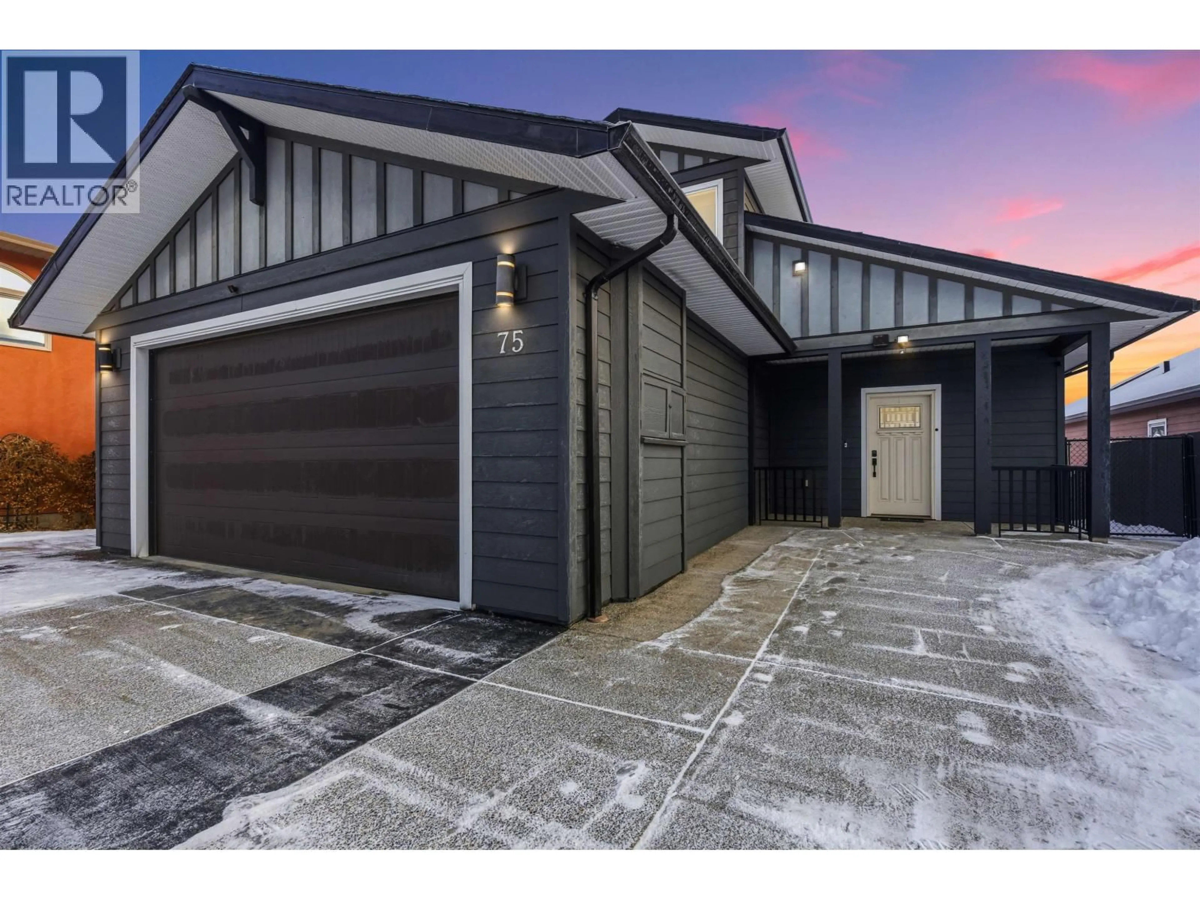 Indoor garage for 75 EAGLE CRESCENT, Williams Lake British Columbia V2G5K2